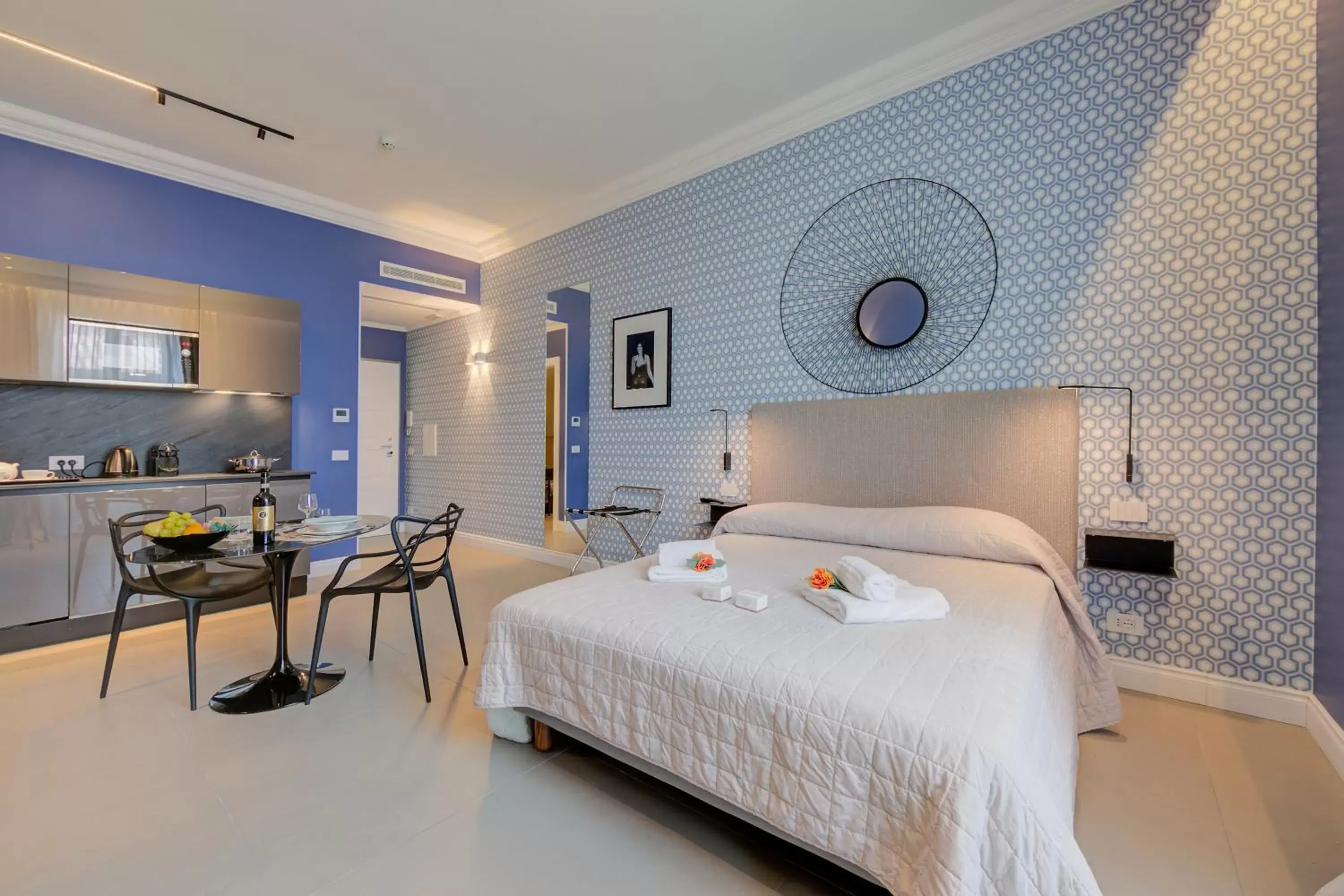 Bedroom in Boutique Central Apartments- Happy Rentals