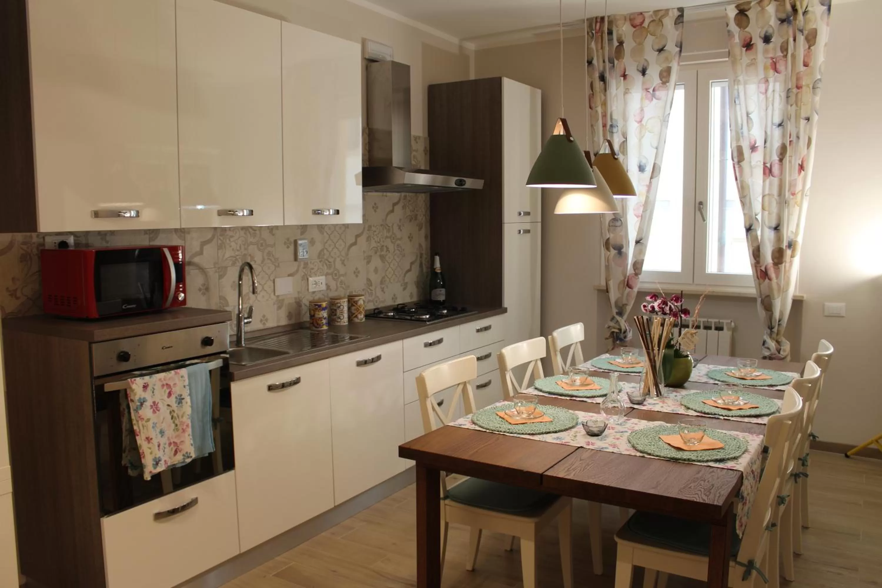 Kitchen or kitchenette in Aurora BnB