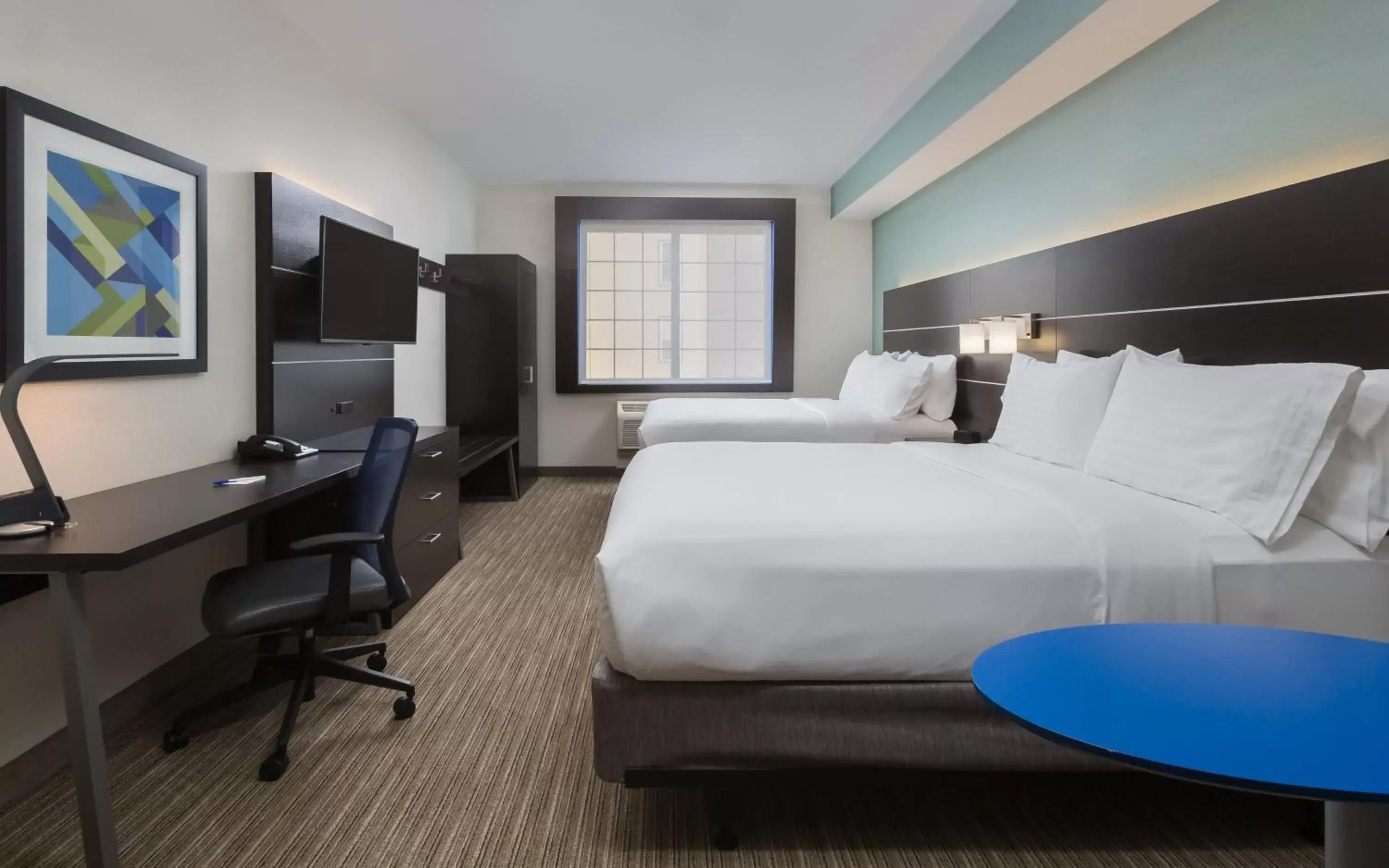 Photo of the whole room in Holiday Inn Express Hotel & Suites Eugene Downtown - University, an IHG Hotel