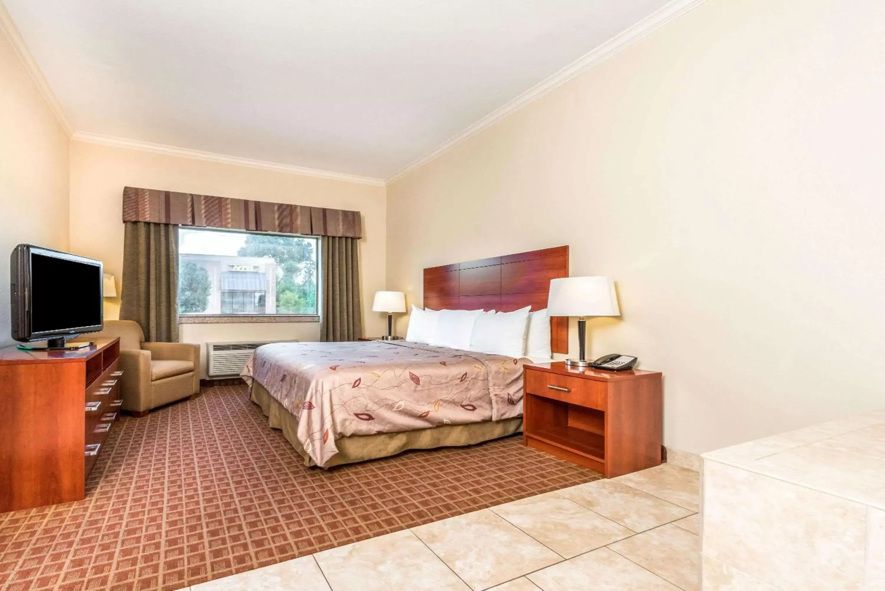 Ramada by Wyndham College Station