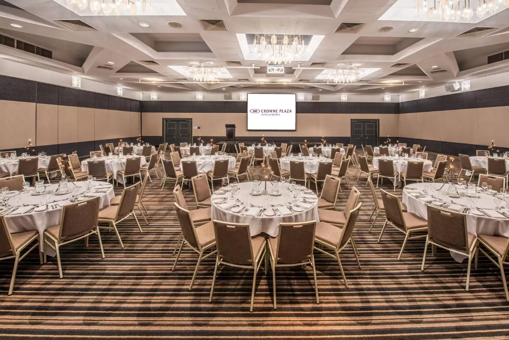 Banquet/Function facilities, Banquet Facilities in Crowne Plaza Surfers Paradise, an IHG Hotel