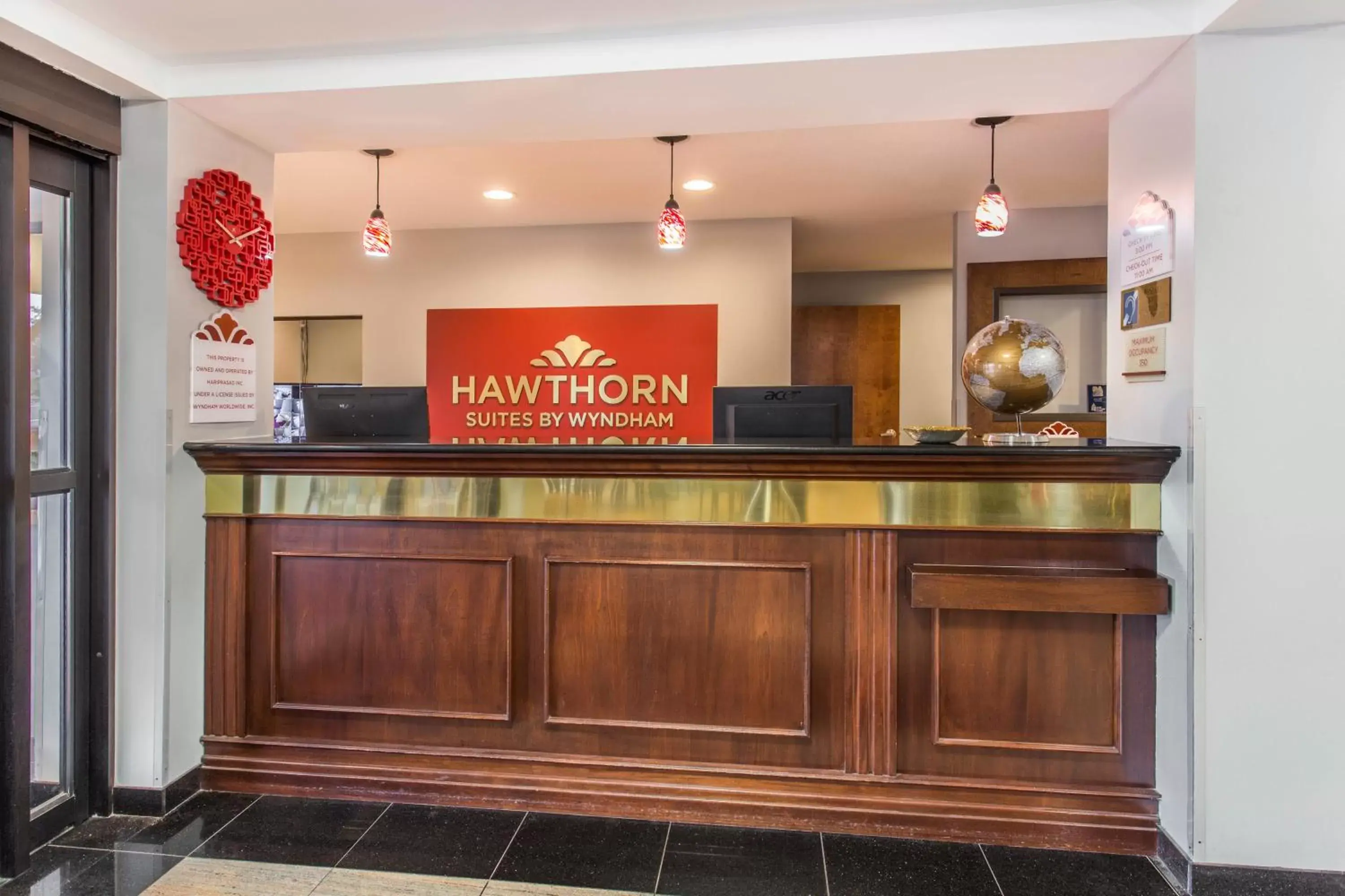 Lobby or reception in Hawthorn Suites by Wyndham Allentown-Fogelsville Lobby or reception in Hawthorn Suites by Wyndham Allentown-Fogelsville