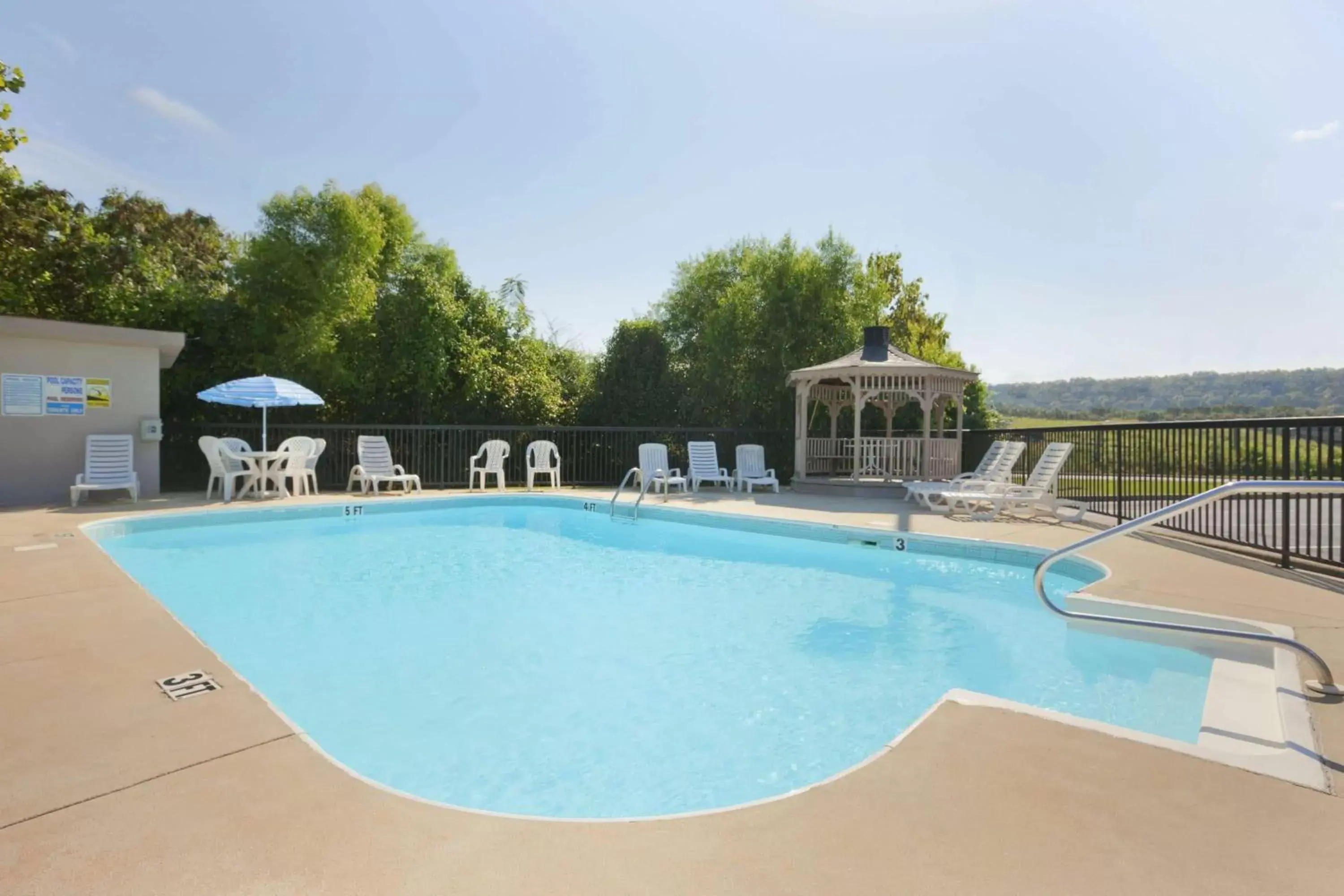 Pool view in Ramada by Wyndham Pelham Pool view in Ramada by Wyndham Pelham