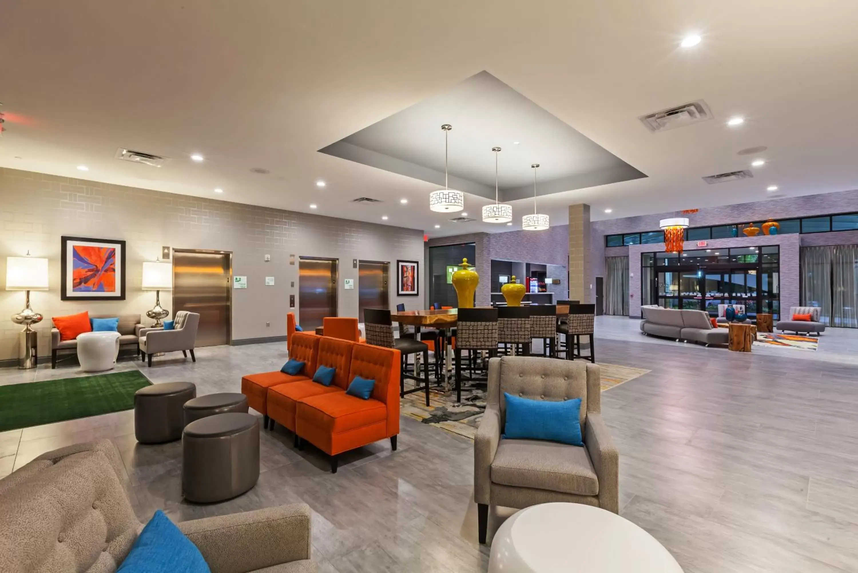 Lobby or reception in Holiday Inn Houston NE-Bush Airport Area, an IHG Hotel