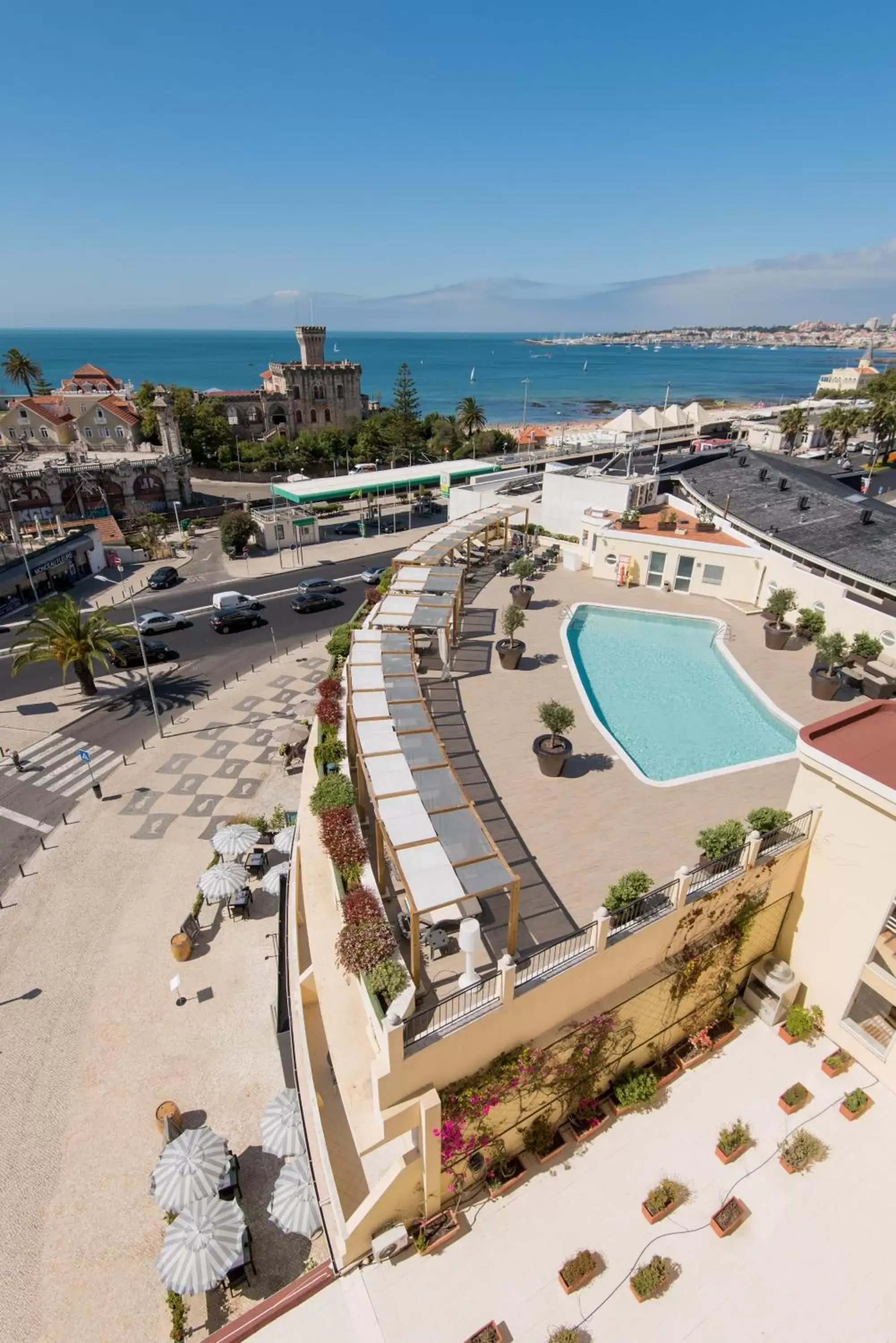 Swimming pool, Bird's-eye View in Vila Gale Estoril - Adults Friendly