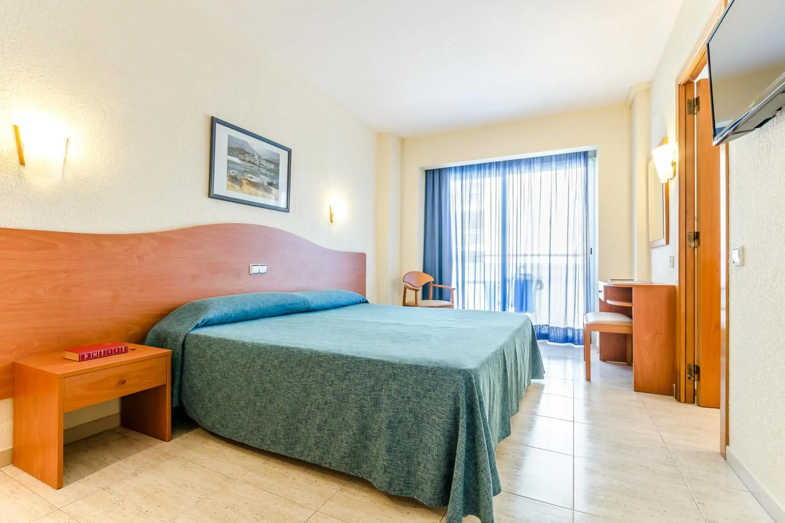 Bedroom, Room Photo in Hotel Mar Blau