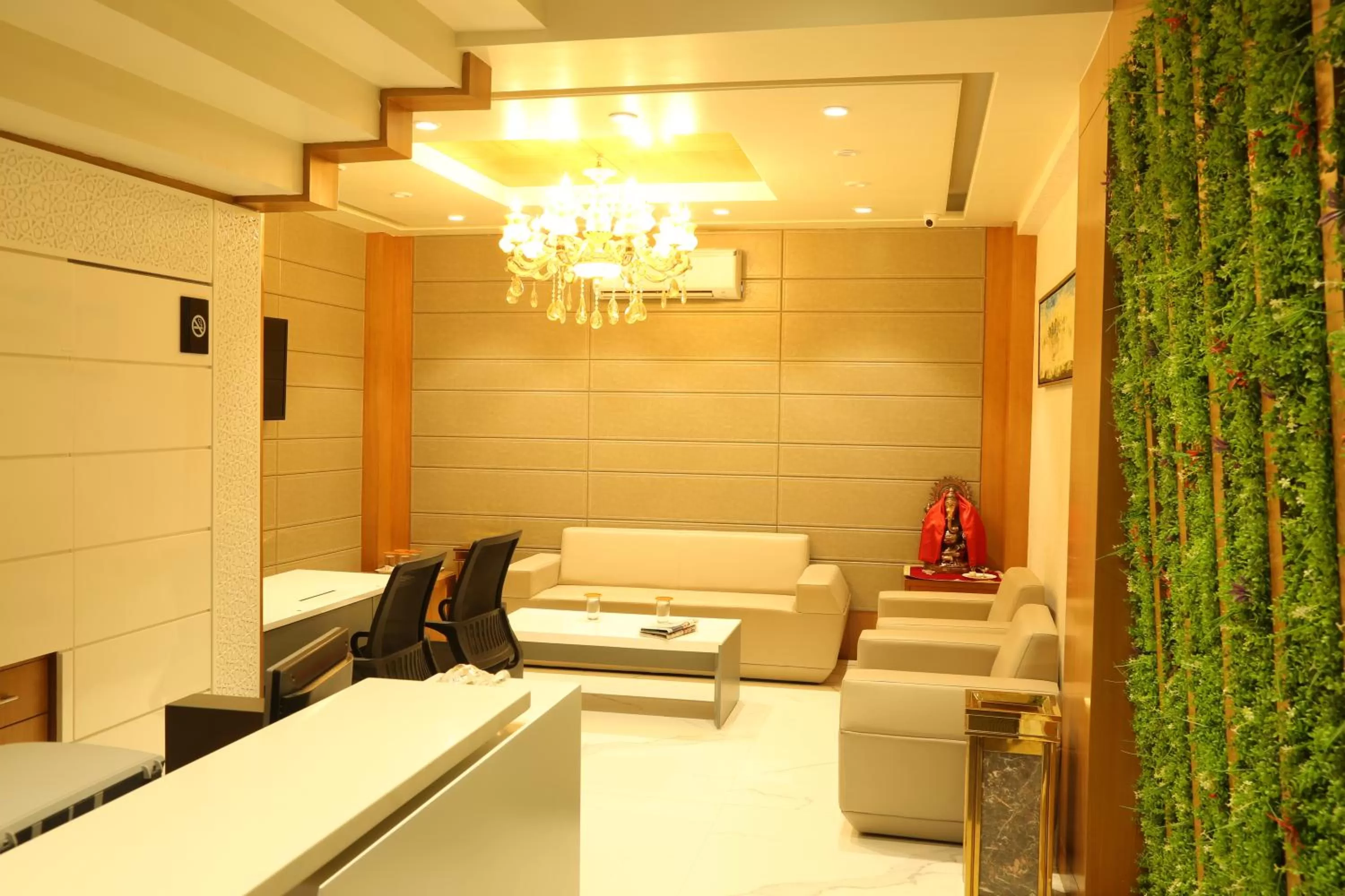 Lobby or reception in Hotel Reva Regency