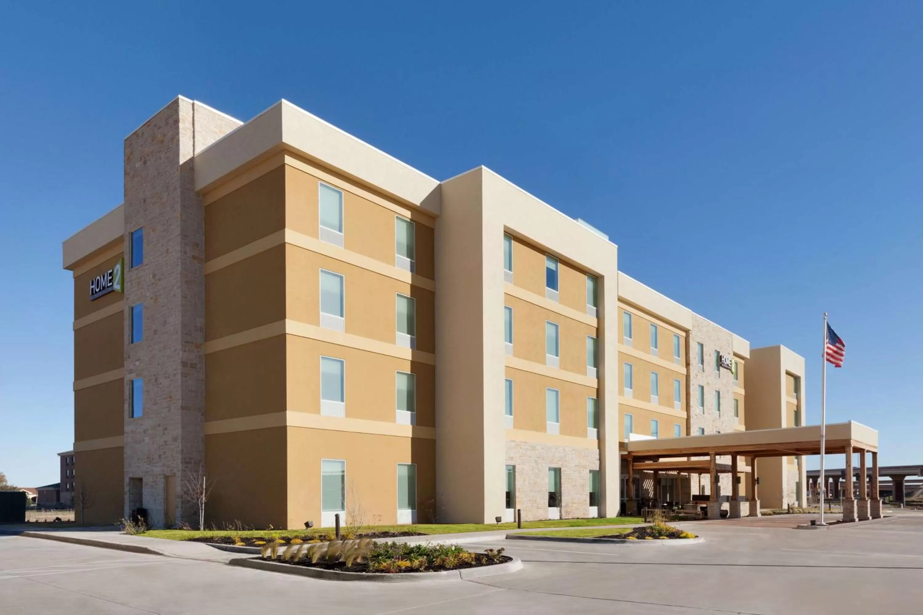Property building in Home2 Suites by Hilton Lubbock