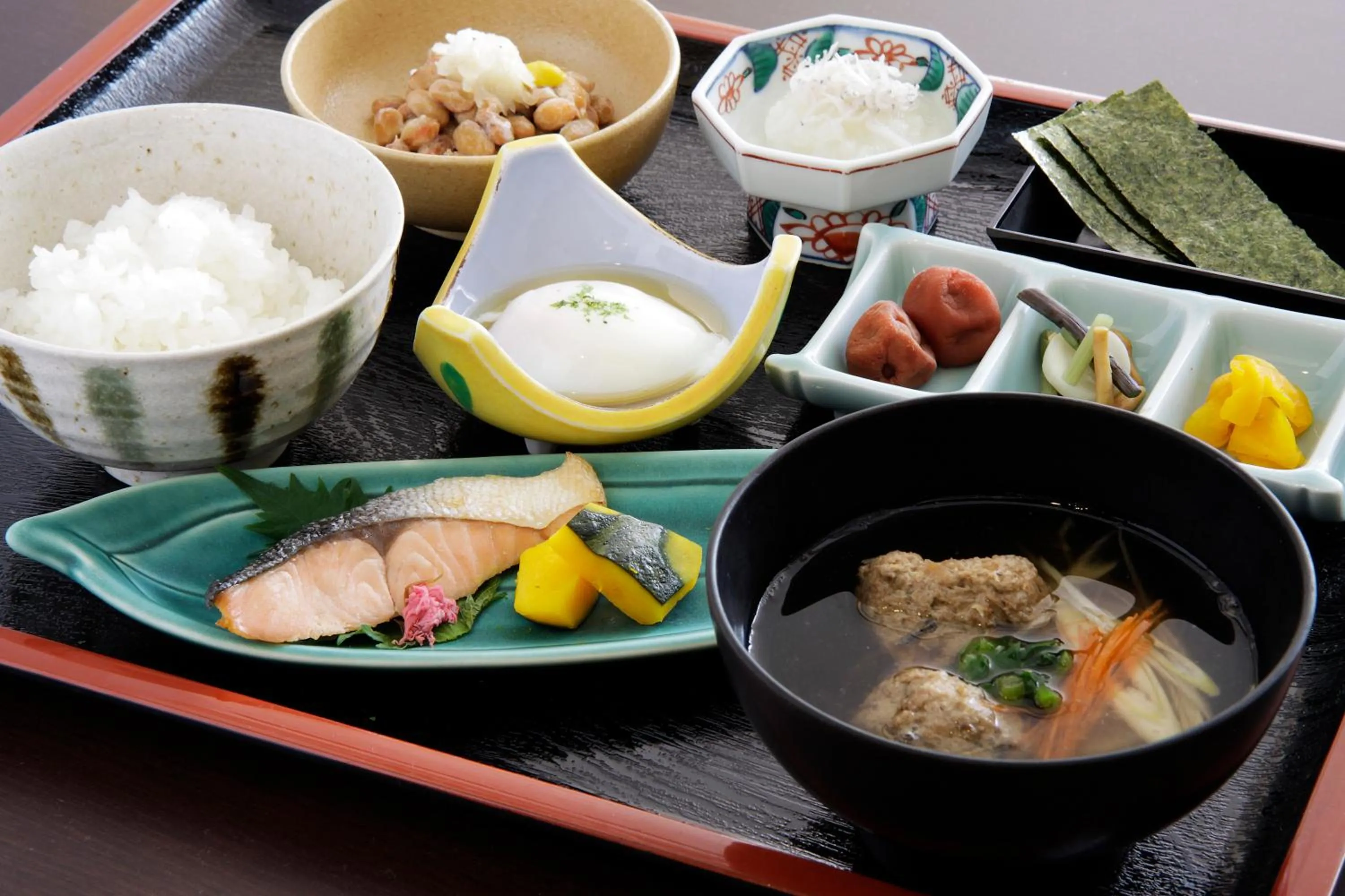 Buffet breakfast in Mitsui Garden Hotel Chiba