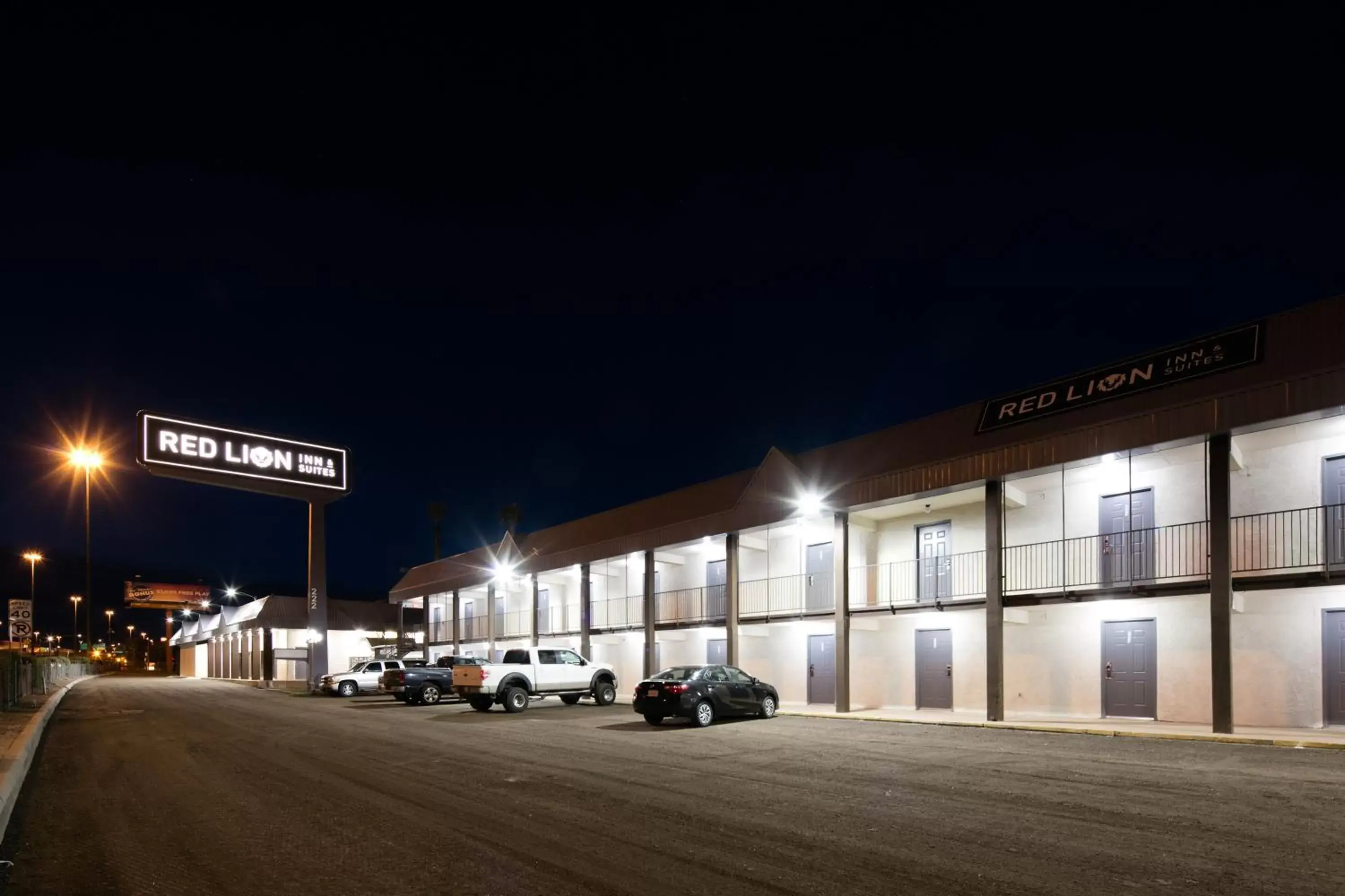 Property Building in Red Lion Inn & Suites Tucson Downtown