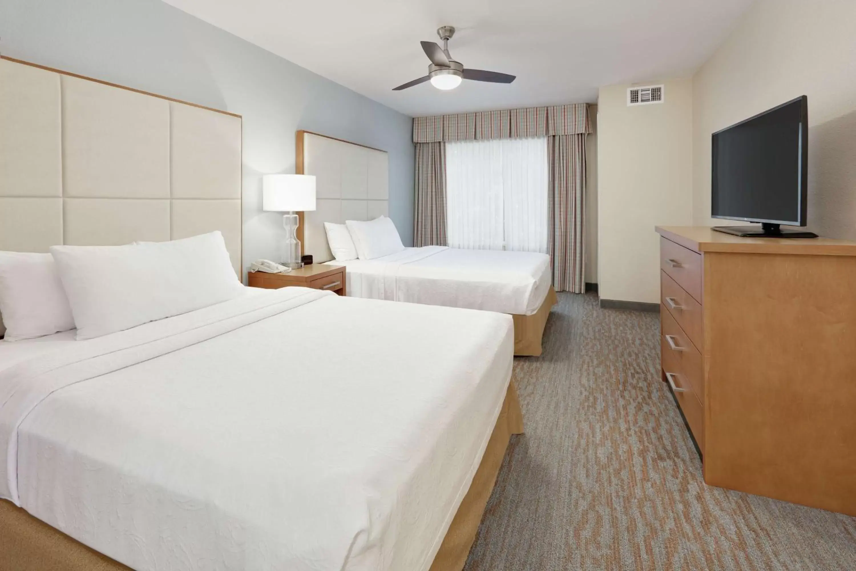 Bedroom, Bed in Homewood Suites by Hilton San Diego-Del Mar