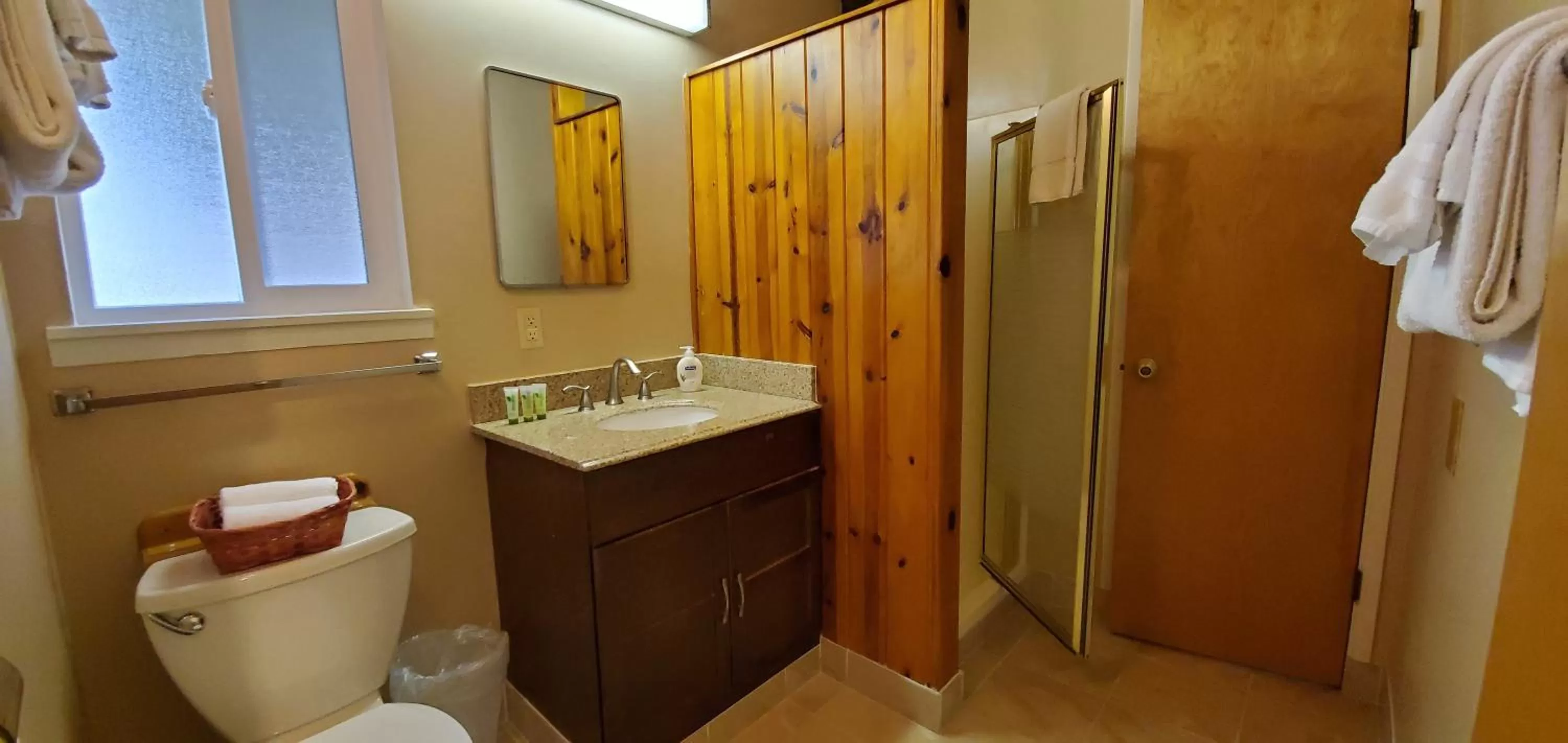 Bathroom in Fern River Resort