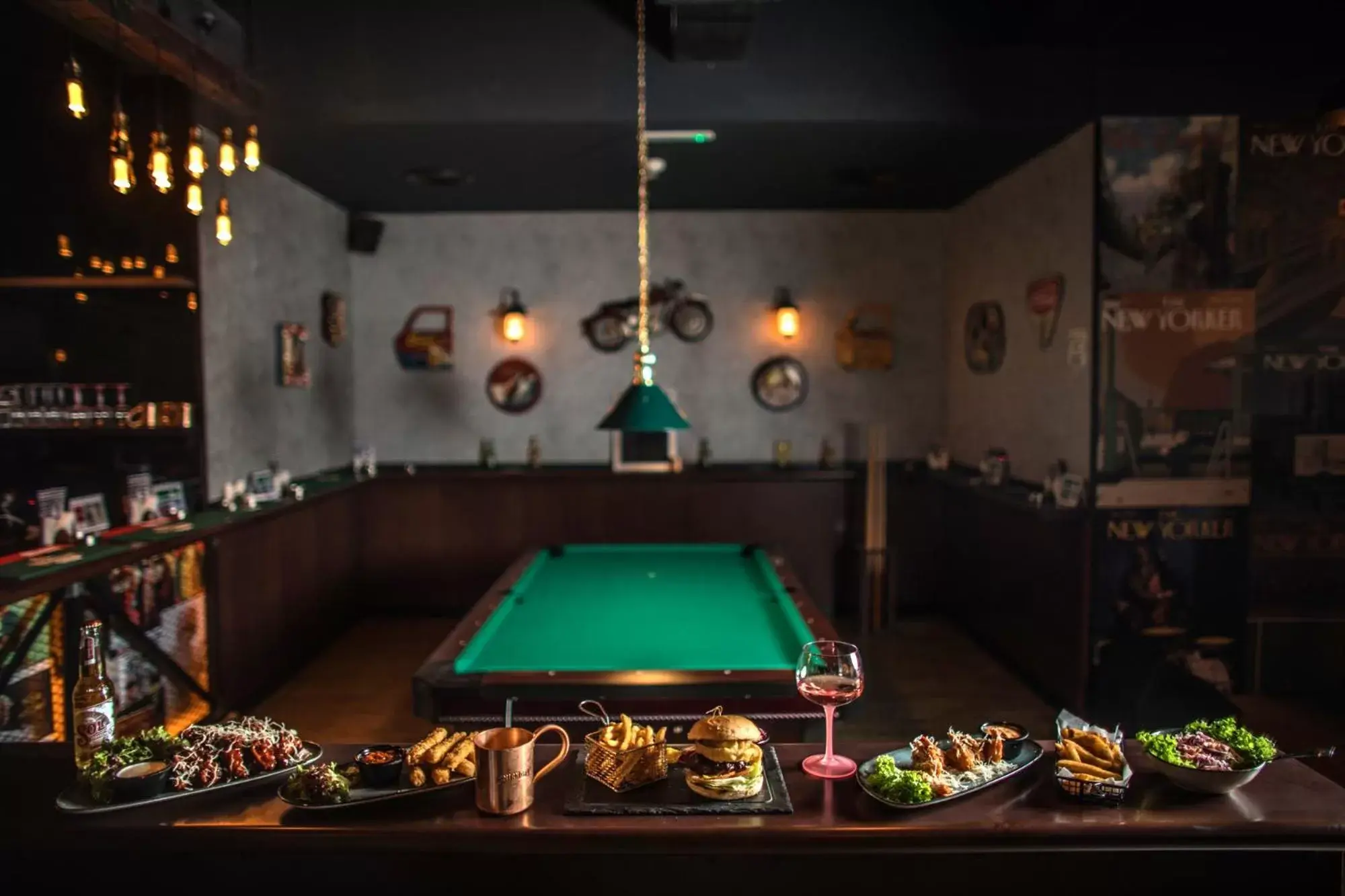 Restaurant/places to eat, Billiards in Elite Byblos Hotel