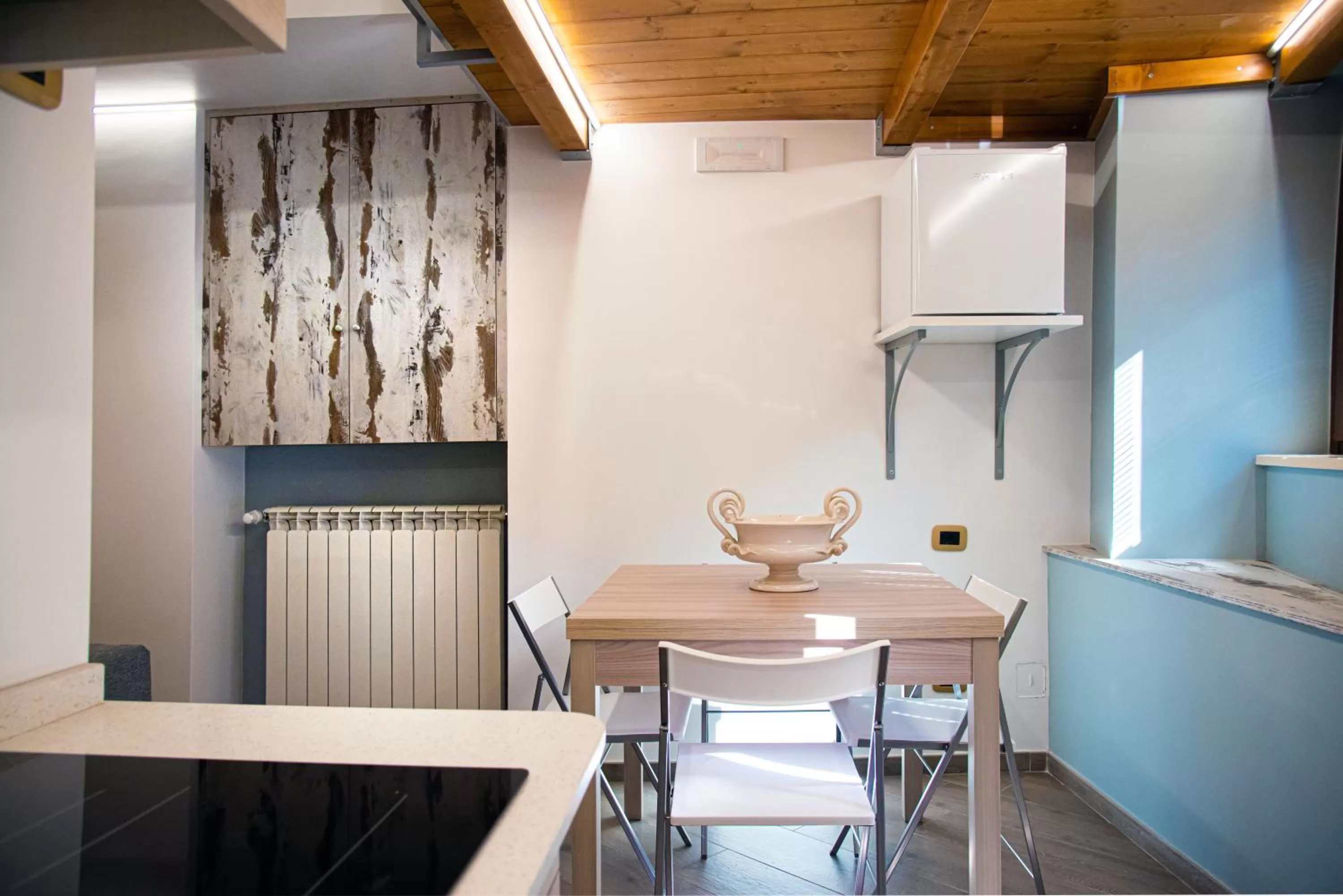 Dining Area in Bed And Breakfast - Lulugiù