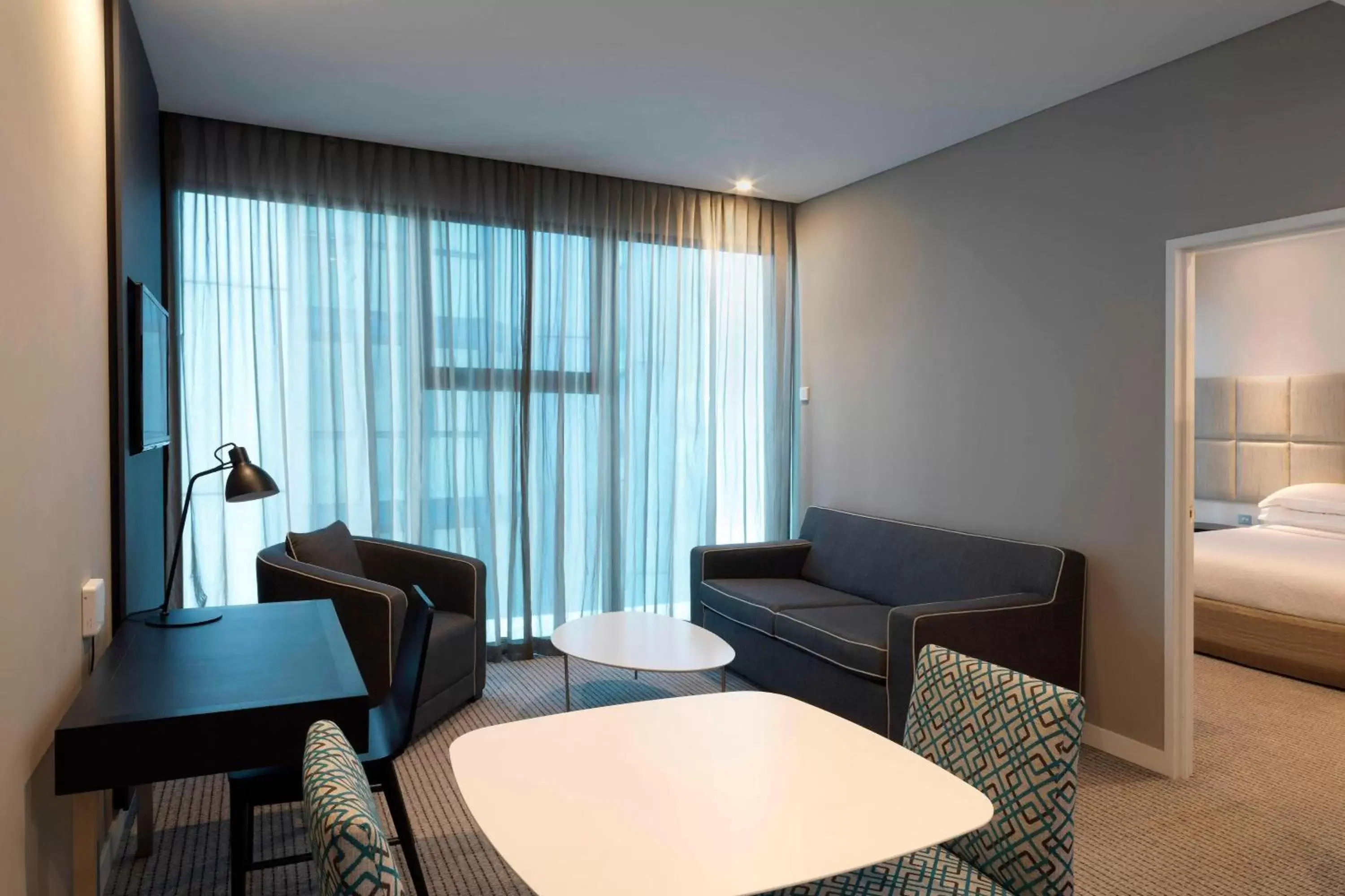 Bedroom, Seating Area in Four Points by Sheraton Brisbane