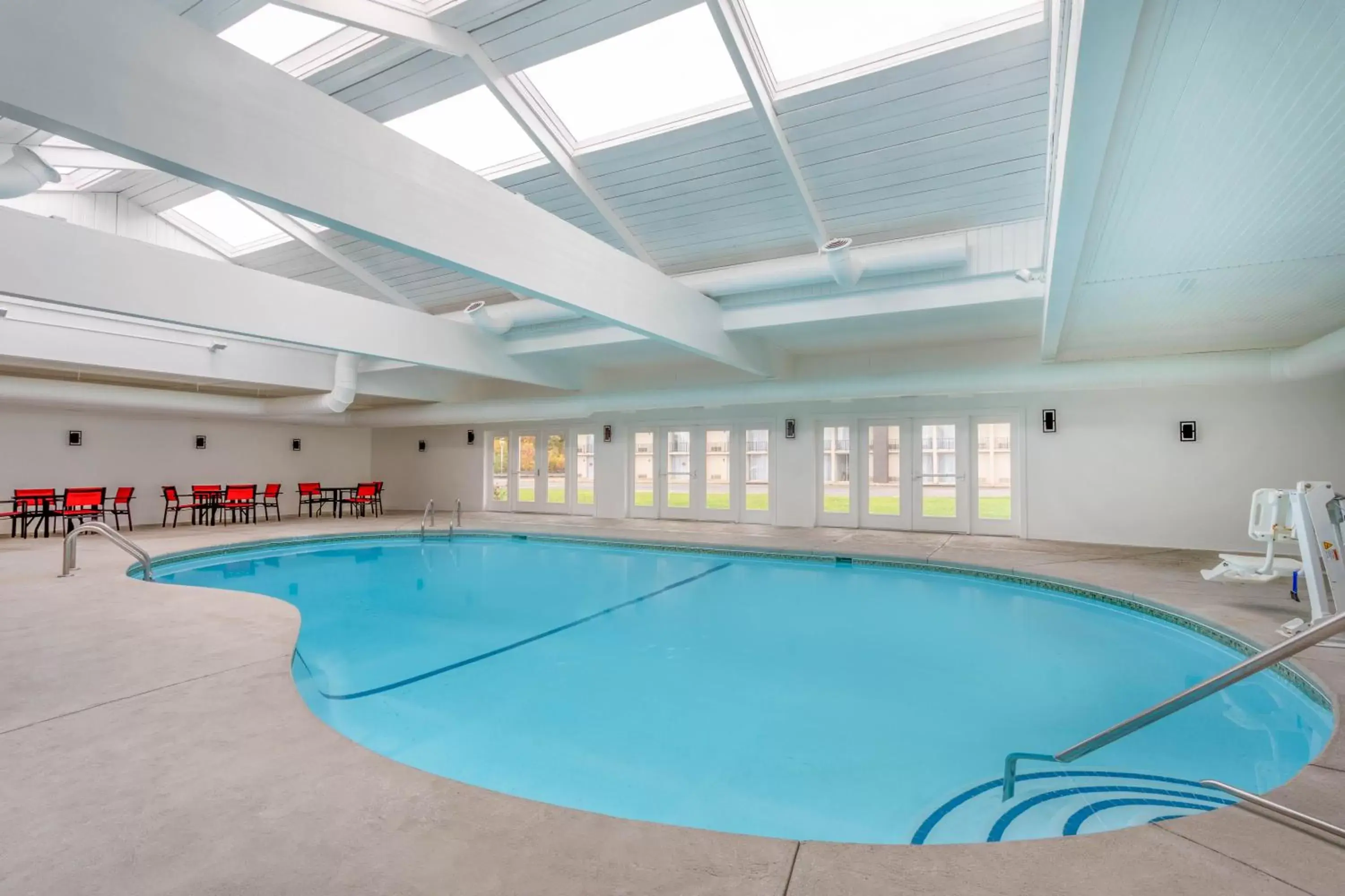 Pool view in Ramada by Wyndham Hartford North - Bradley Airport Pool view in Ramada by Wyndham Hartford North - Bradley Airport