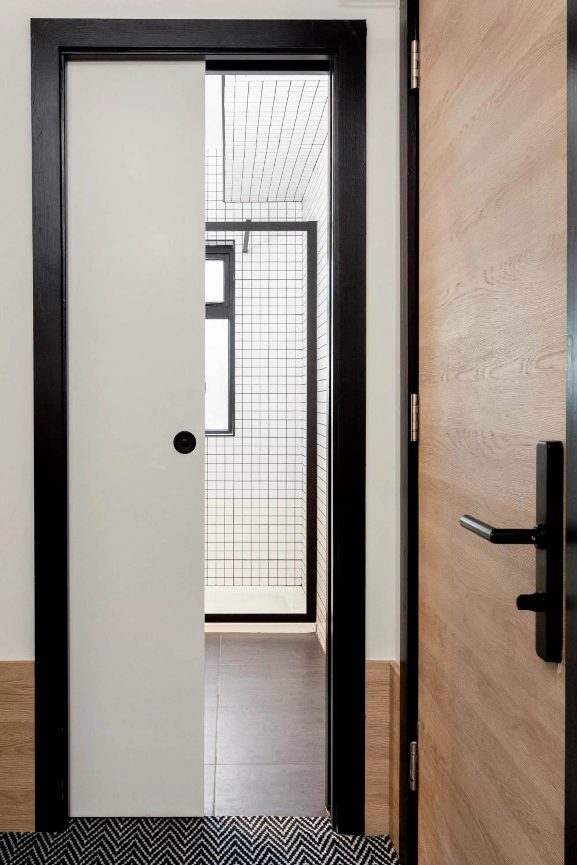 Shower in The Snug Townhouse
