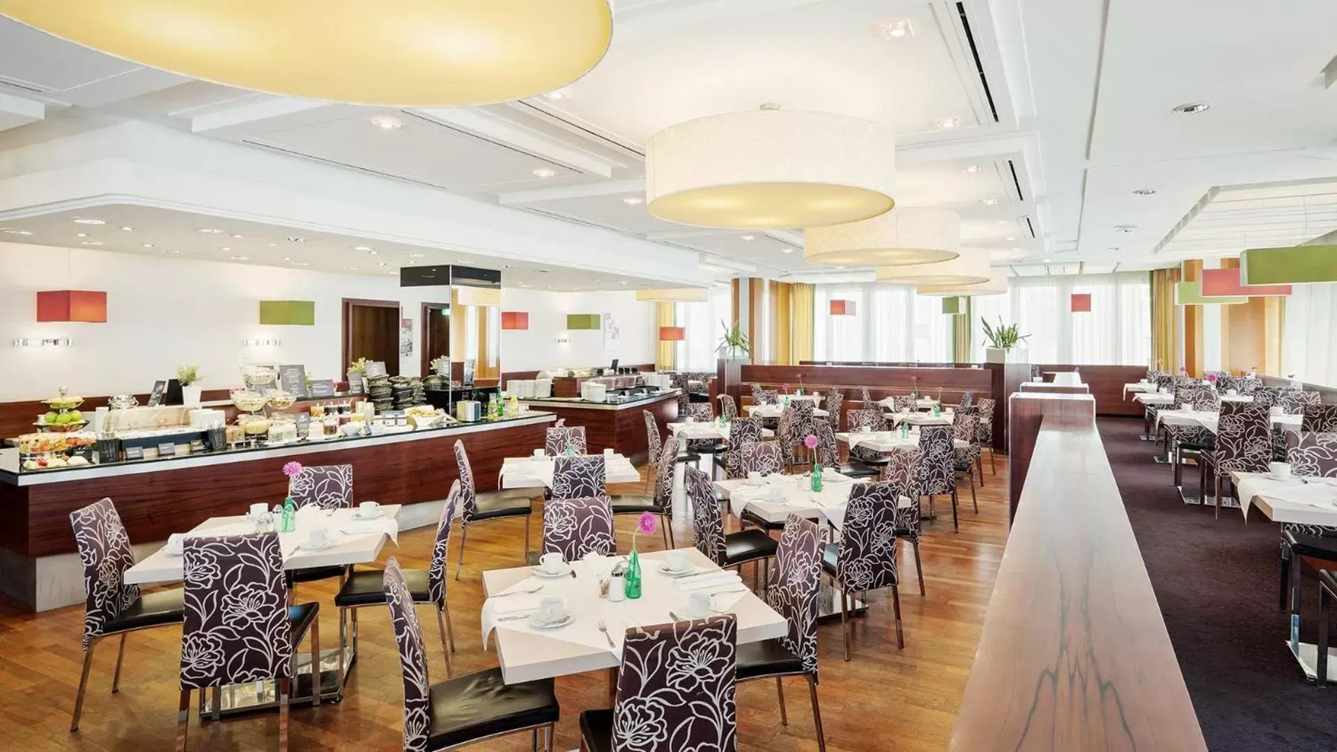 Restaurant/places to eat in Austria Trend Hotel Europa Graz Hauptbahnhof Restaurant/places to eat in Austria Trend Hotel Europa Graz Hauptbahnhof