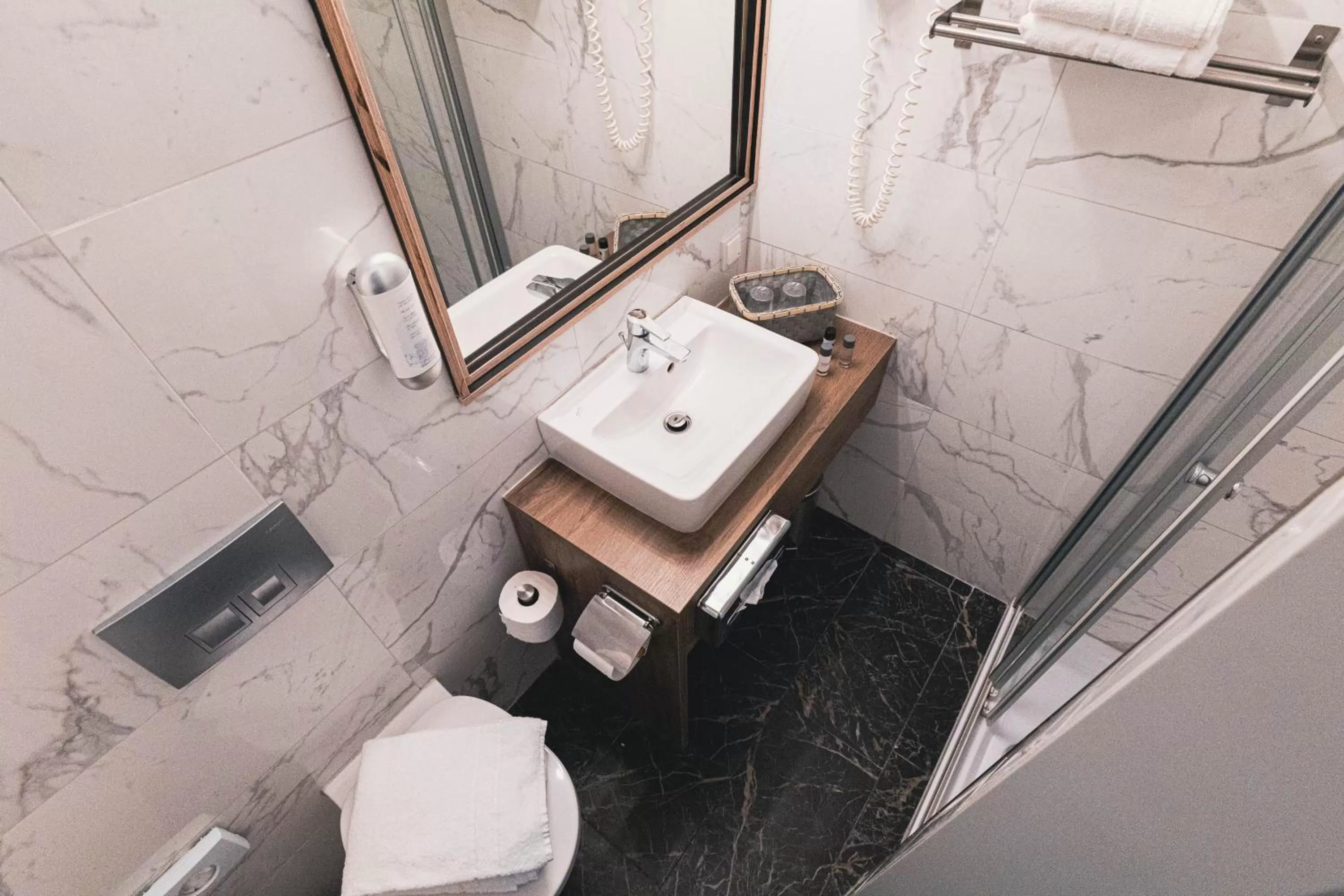 Toilet in MountainPark | Event- und Tagungshotel