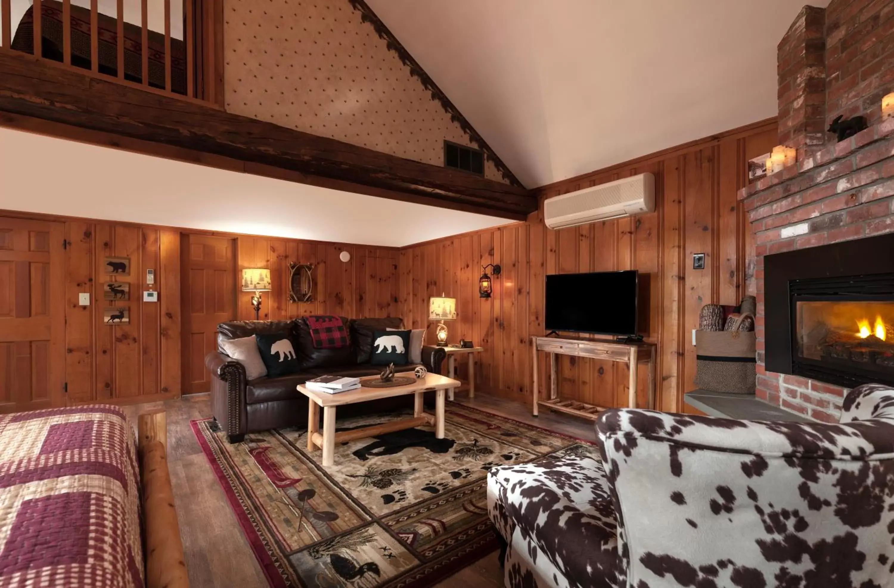 Living room in Christmas Farm Inn and Spa Living room in Christmas Farm Inn and Spa