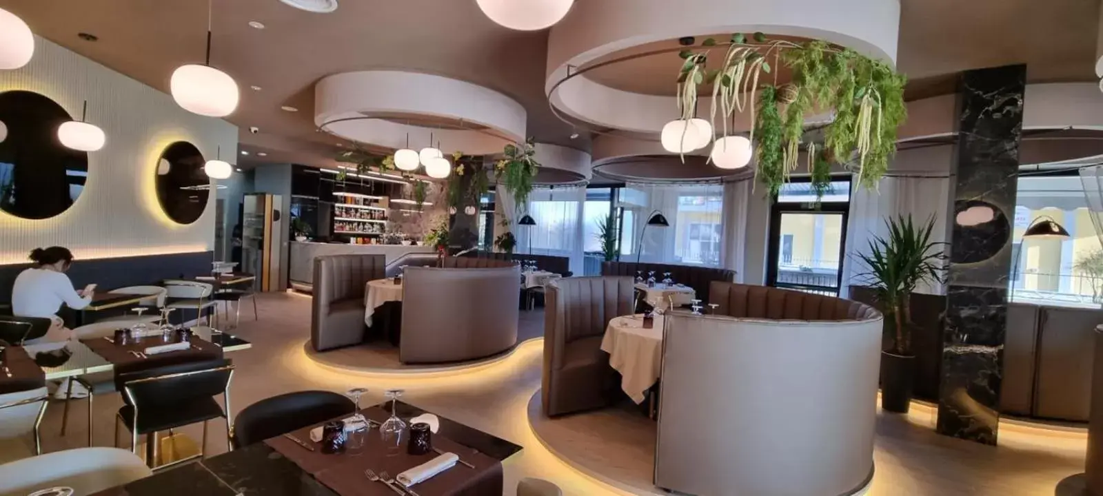 Restaurant/Places to Eat in Gotha Hotel Turin Airport