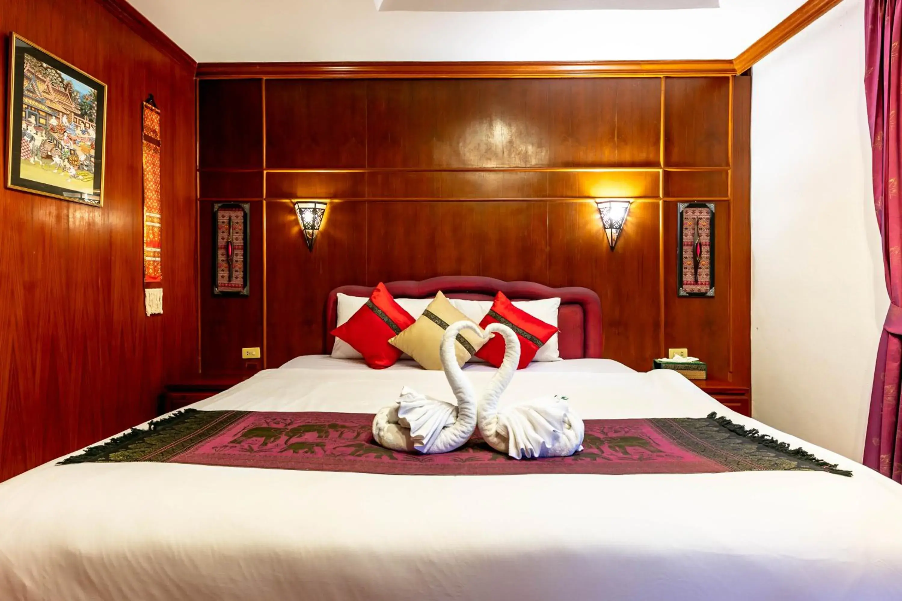 Bedroom, Bed in Royal Phawadee Village Patong - 2 Minutes walk to the beach Bedroom, Bed in Royal Phawadee Village Patong - 2 Minutes walk to the beach