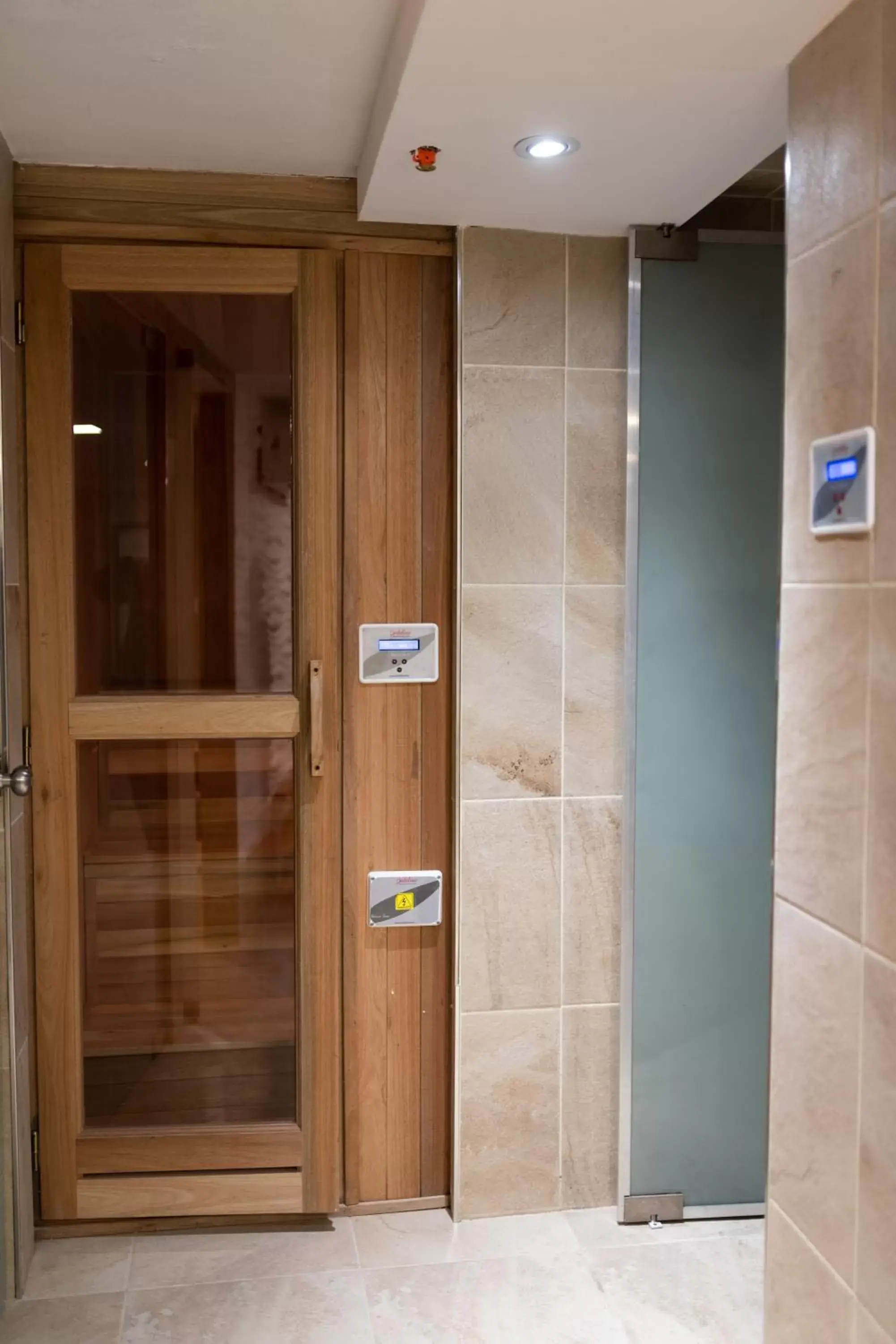 Sauna, Bathroom in Ker San Telmo Hotel