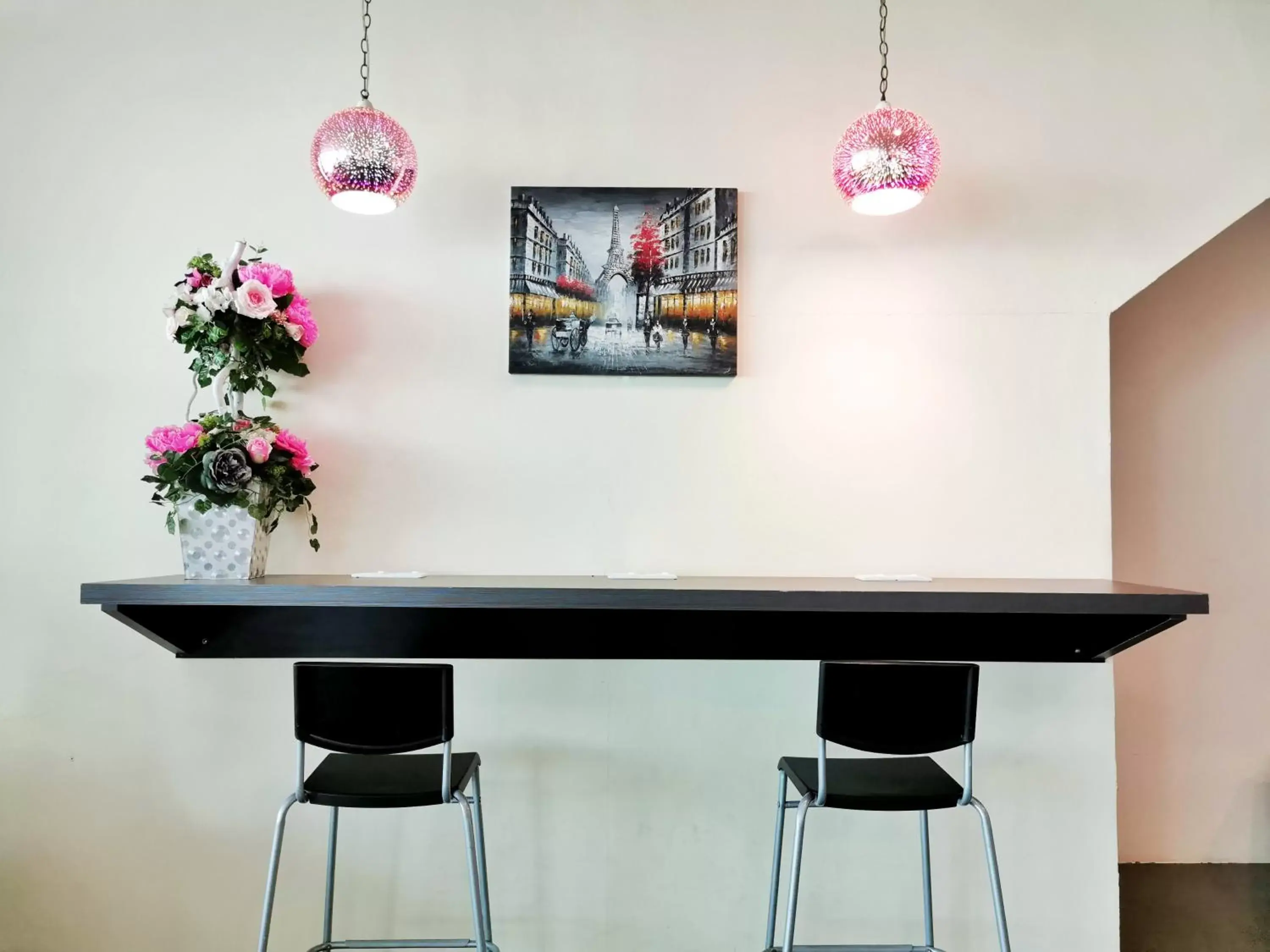 Dining Area in Merilton Hotel