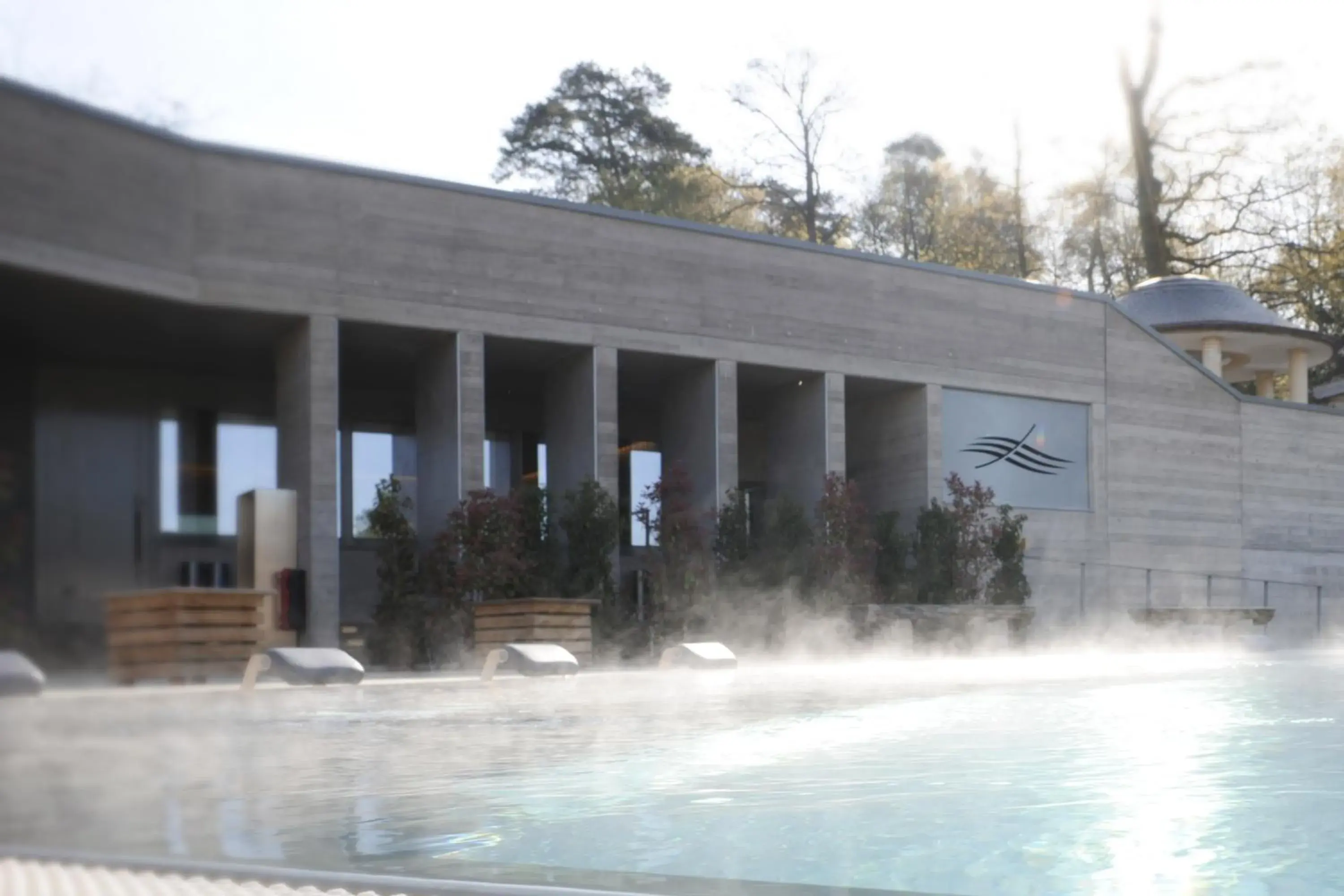 Swimming pool, Property Building in Mondorf Parc Hotel & Spa