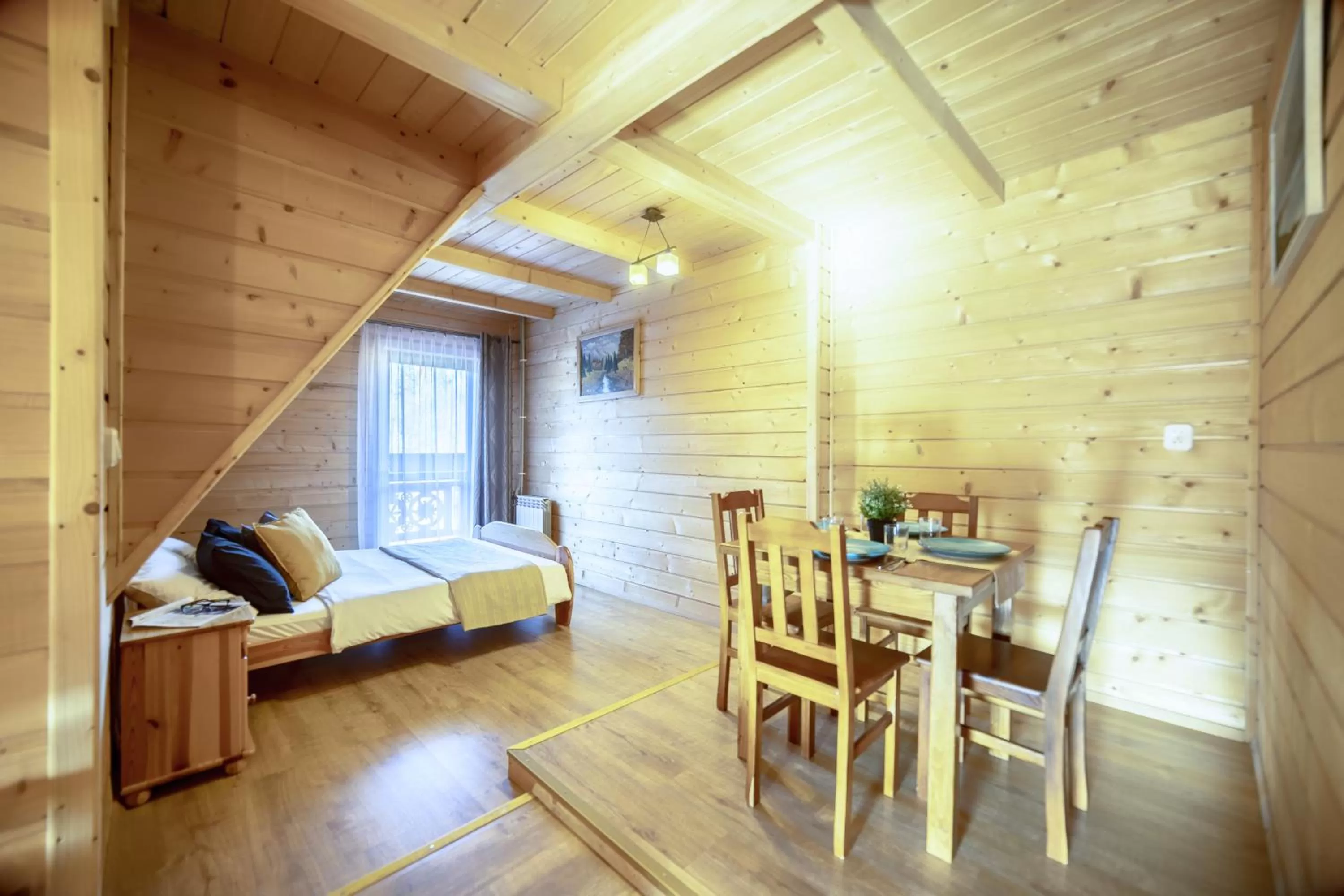 Dining area, Bed in Chata u Bronka