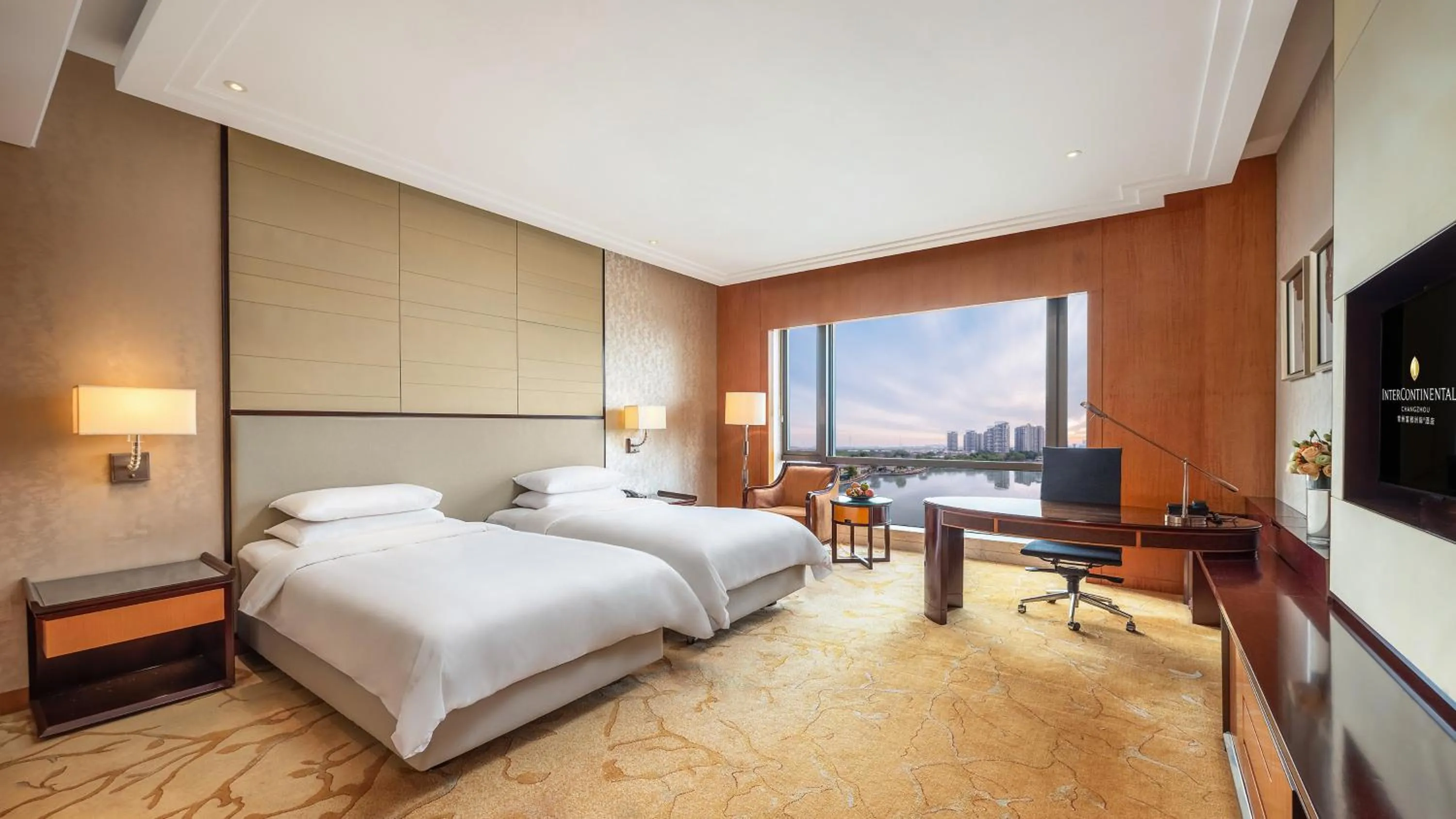 Photo of the whole room, Bed in InterContinental Changzhou by IHG