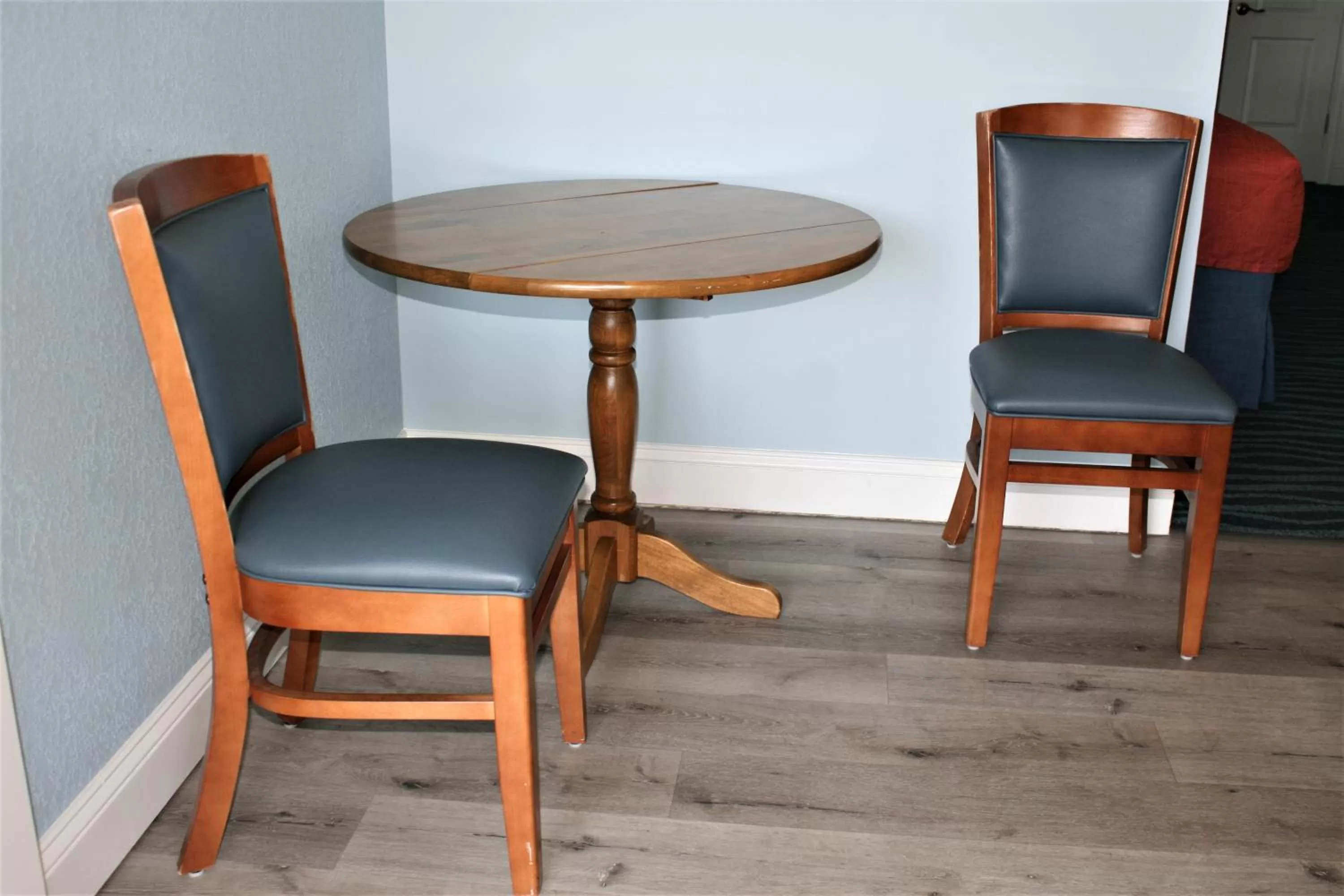 Seating area in Avenue Inn & Spa