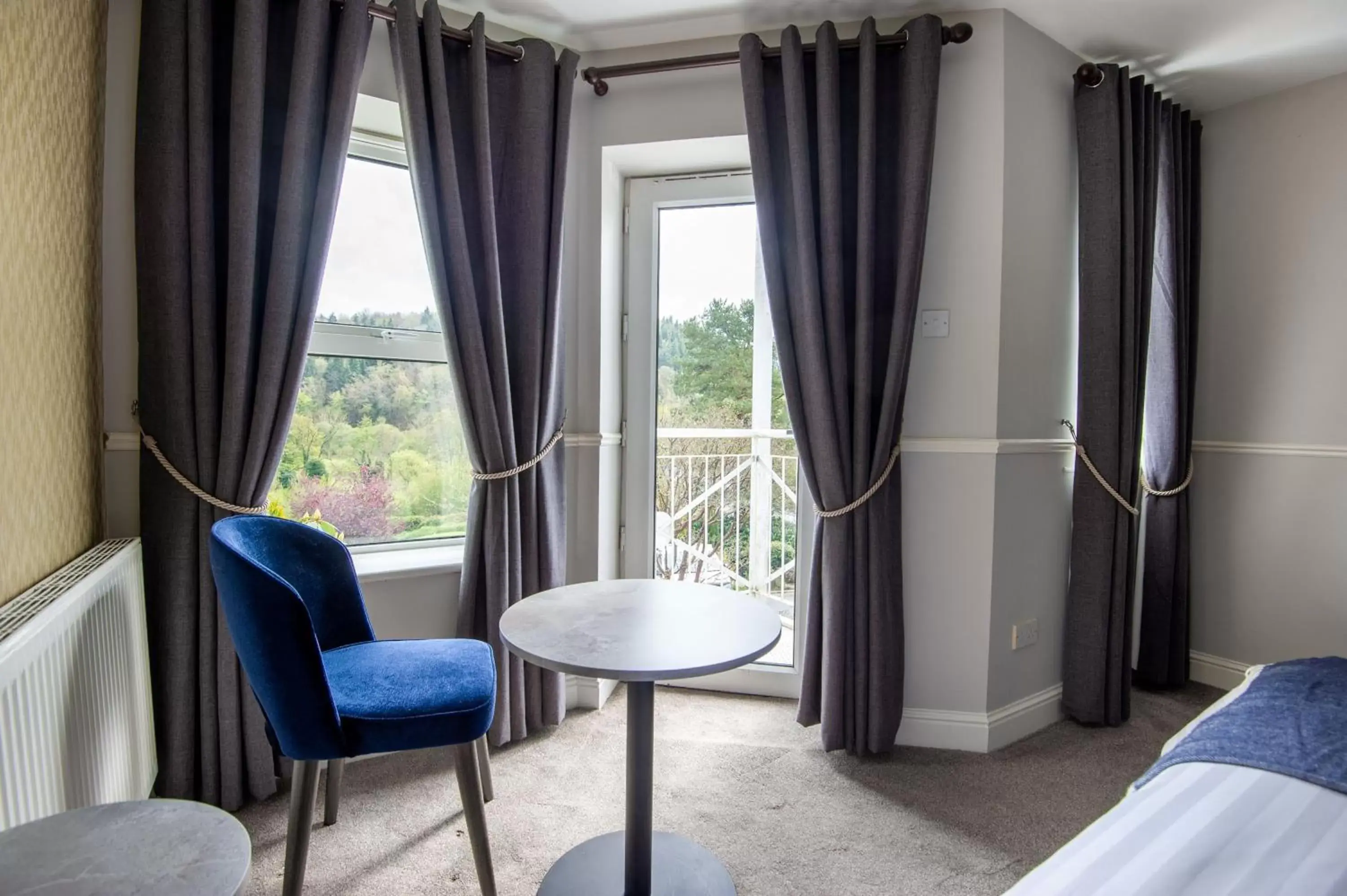 View (from property/room), Seating Area in Woodenbridge Hotel