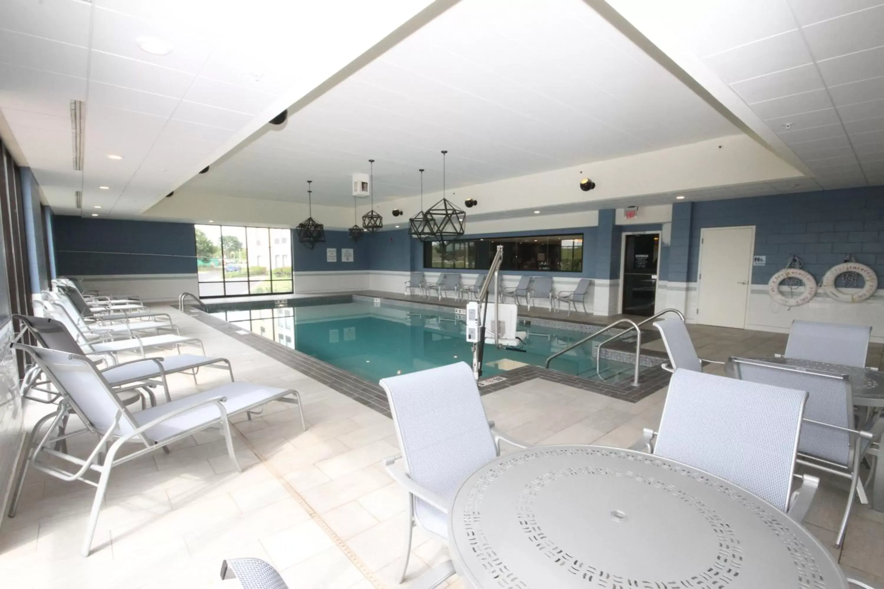 Swimming pool in Holiday Inn Express Janesville-I-90 & US Highway 14 by IHG Swimming pool in Holiday Inn Express Janesville-I-90 & US Highway 14 by IHG