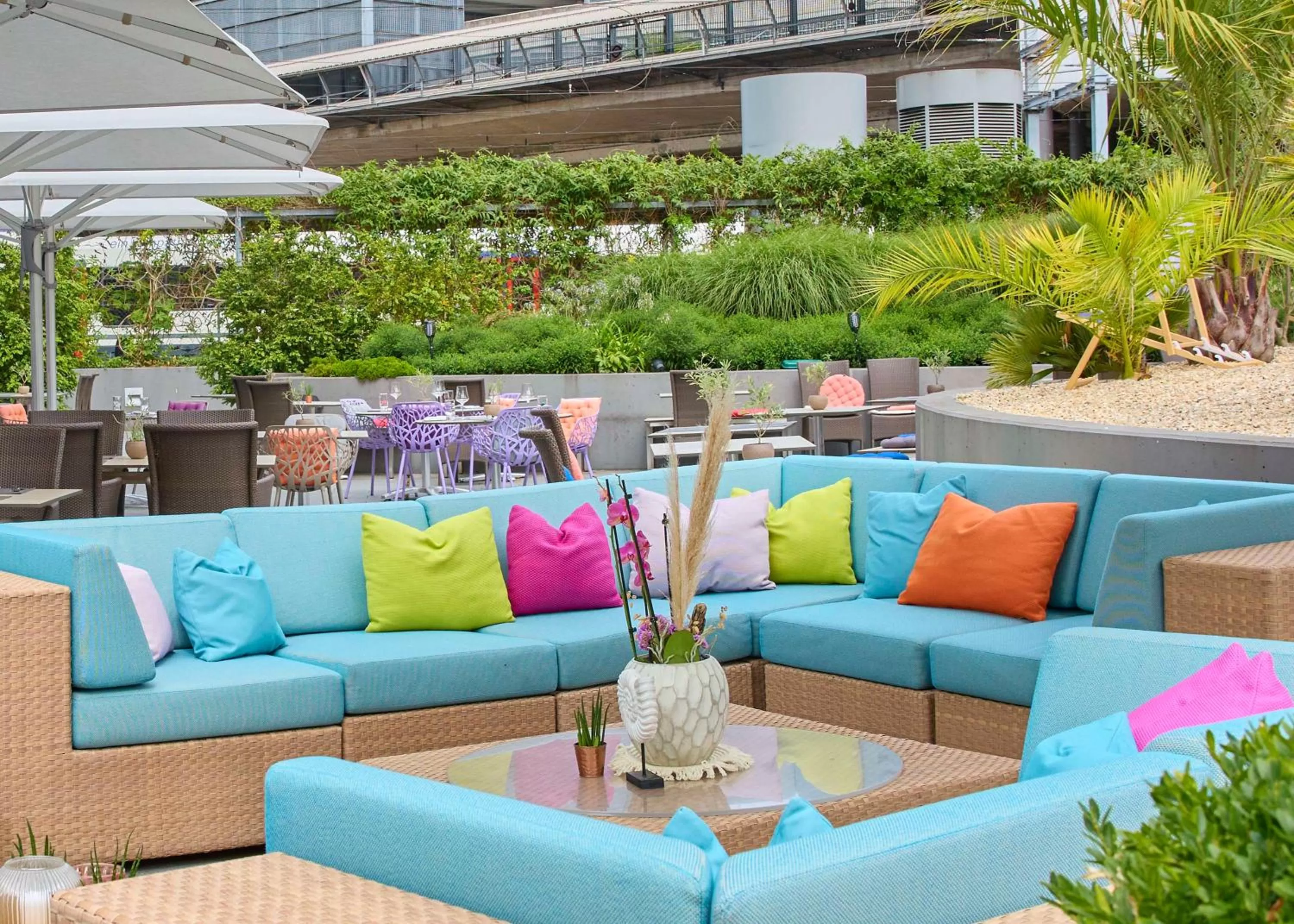 Restaurant/places to eat in Radisson Blu Hotel, Lucerne