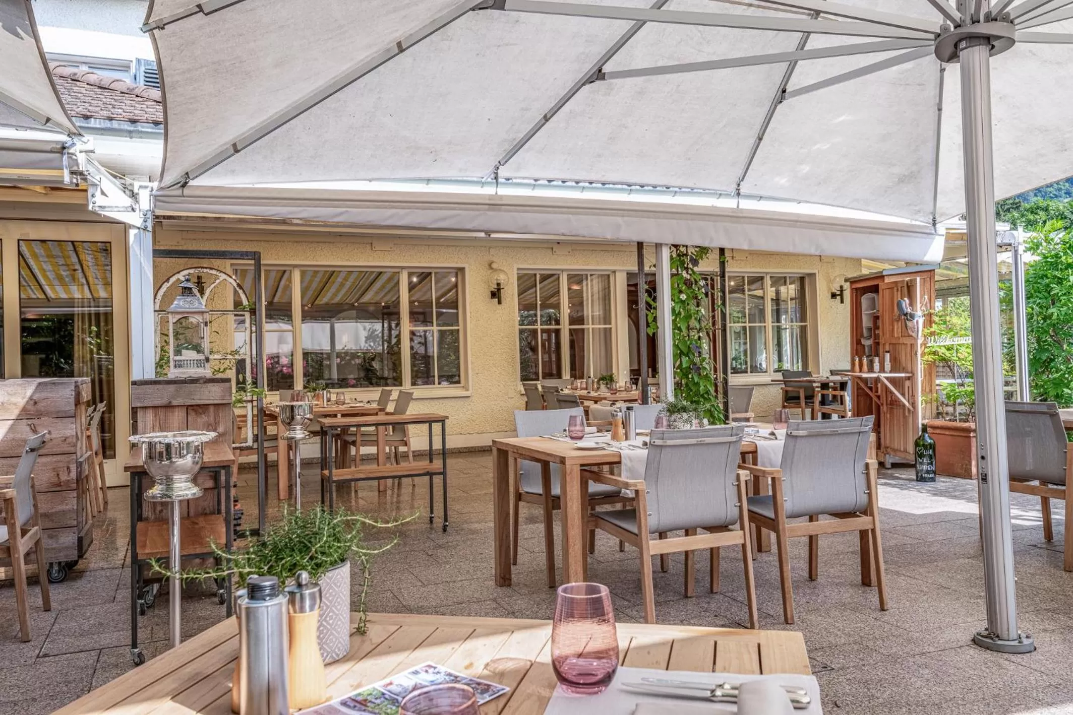 Balcony/Terrace in Hirschen Erlinsbach Swiss Quality