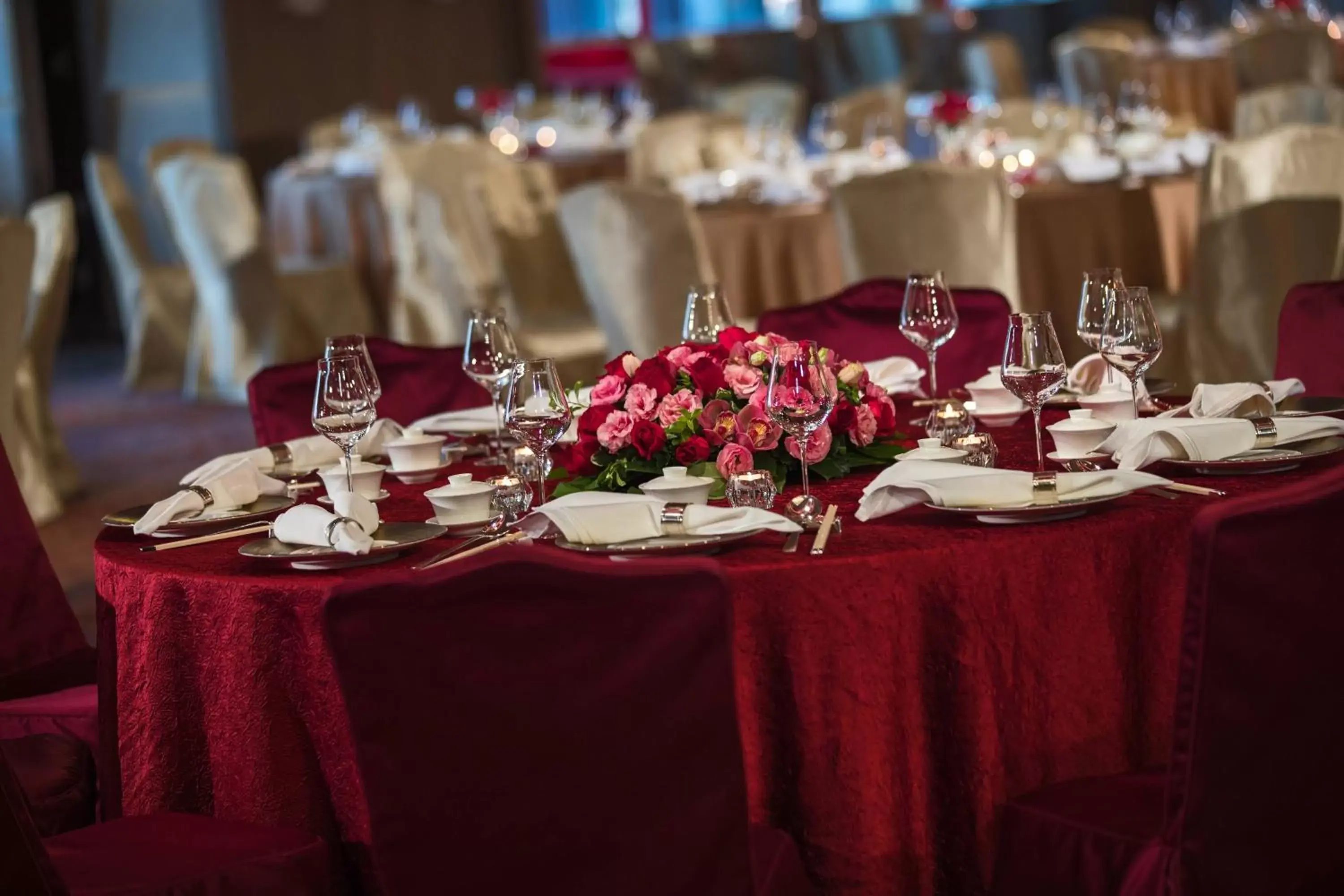 Banquet/Function facilities, Restaurant/Places to Eat in Renaissance Hong Kong Harbour View Hotel