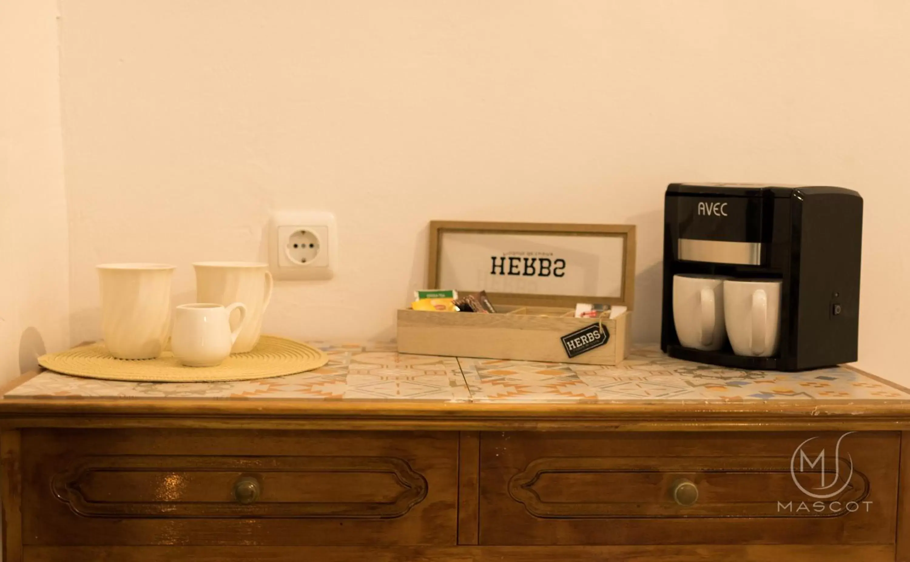 Deluxe Double Room with Shower in Mascot Garden Rooms Deluxe Double Room with Shower in Mascot Garden Rooms