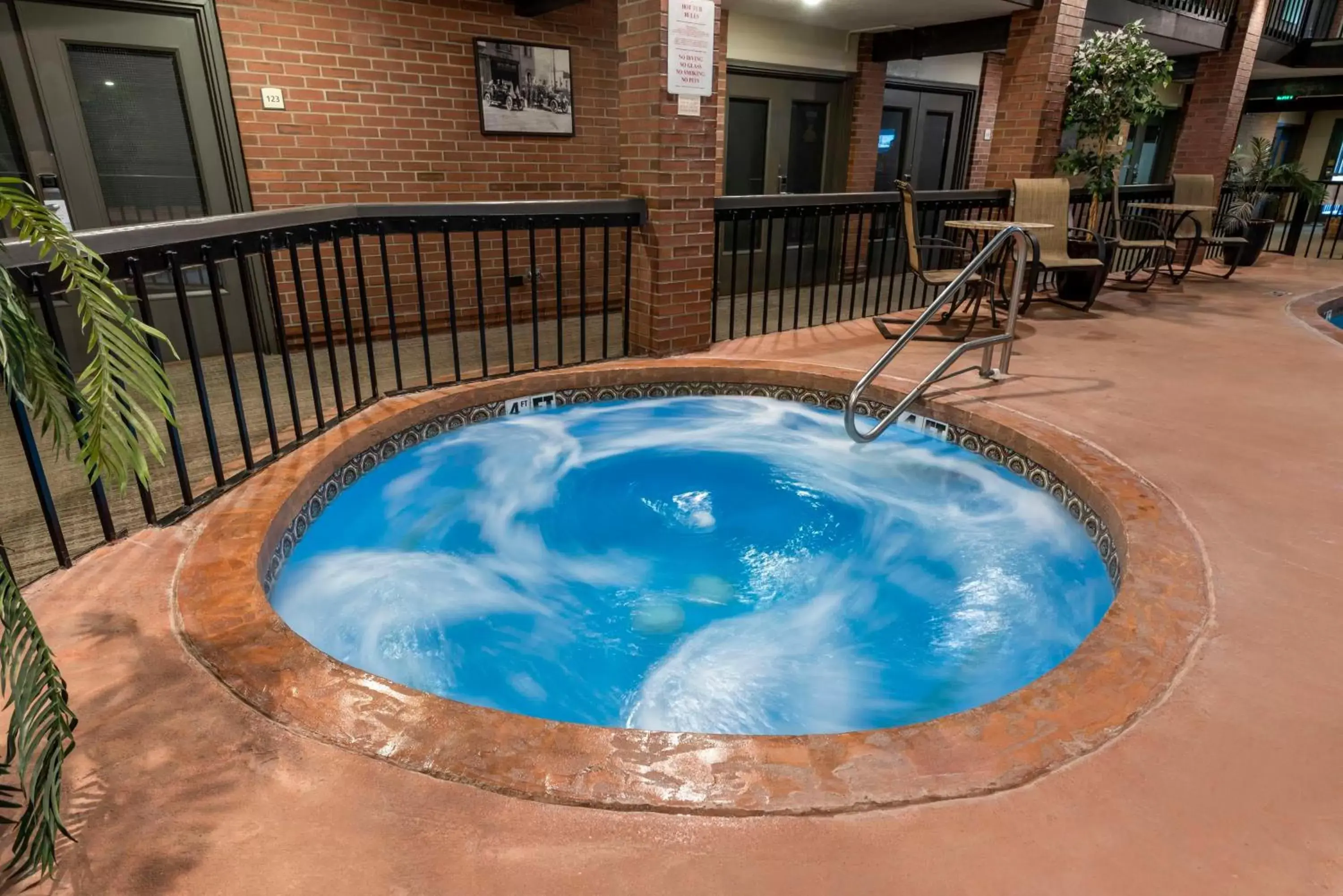 Pool view, Swimming Pool in Best Western Plus Rio Grande Inn