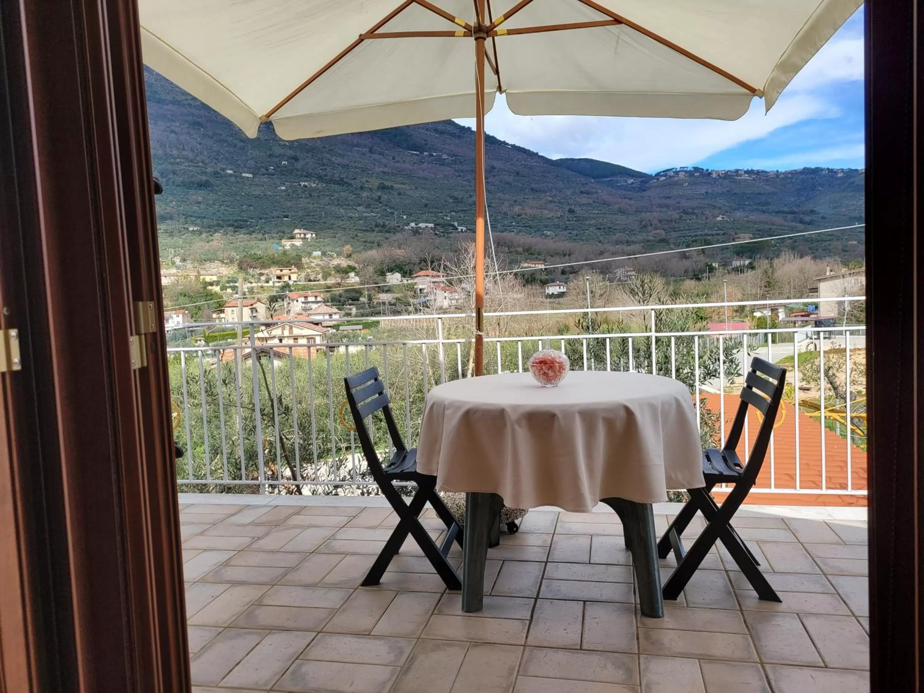 Alloggio turistico Magnifico Alessandro Valle Bernardo 04025 Lenola nei pressi di Fondi LT