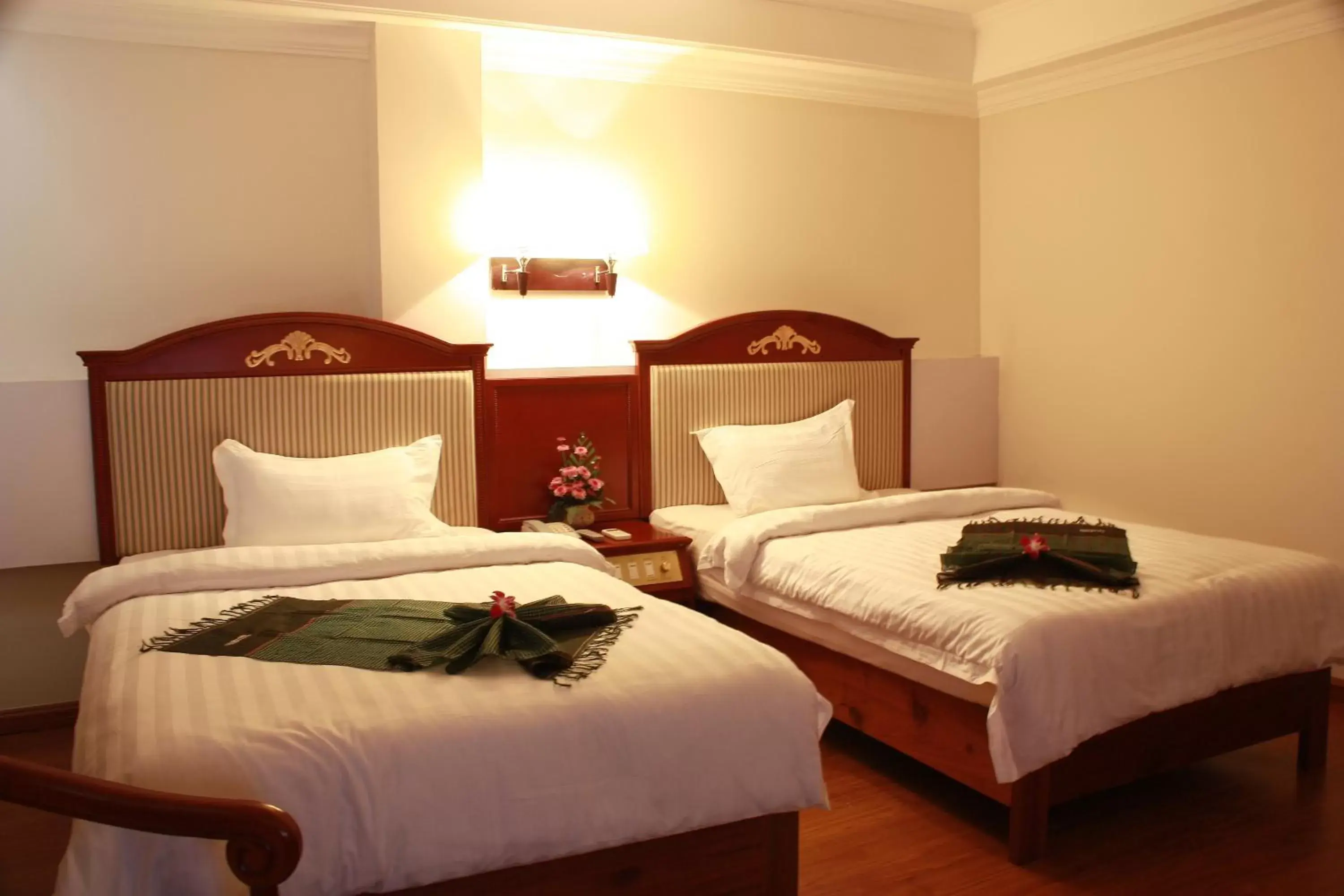 Bed in Lux Riverside Hotel & Apartment