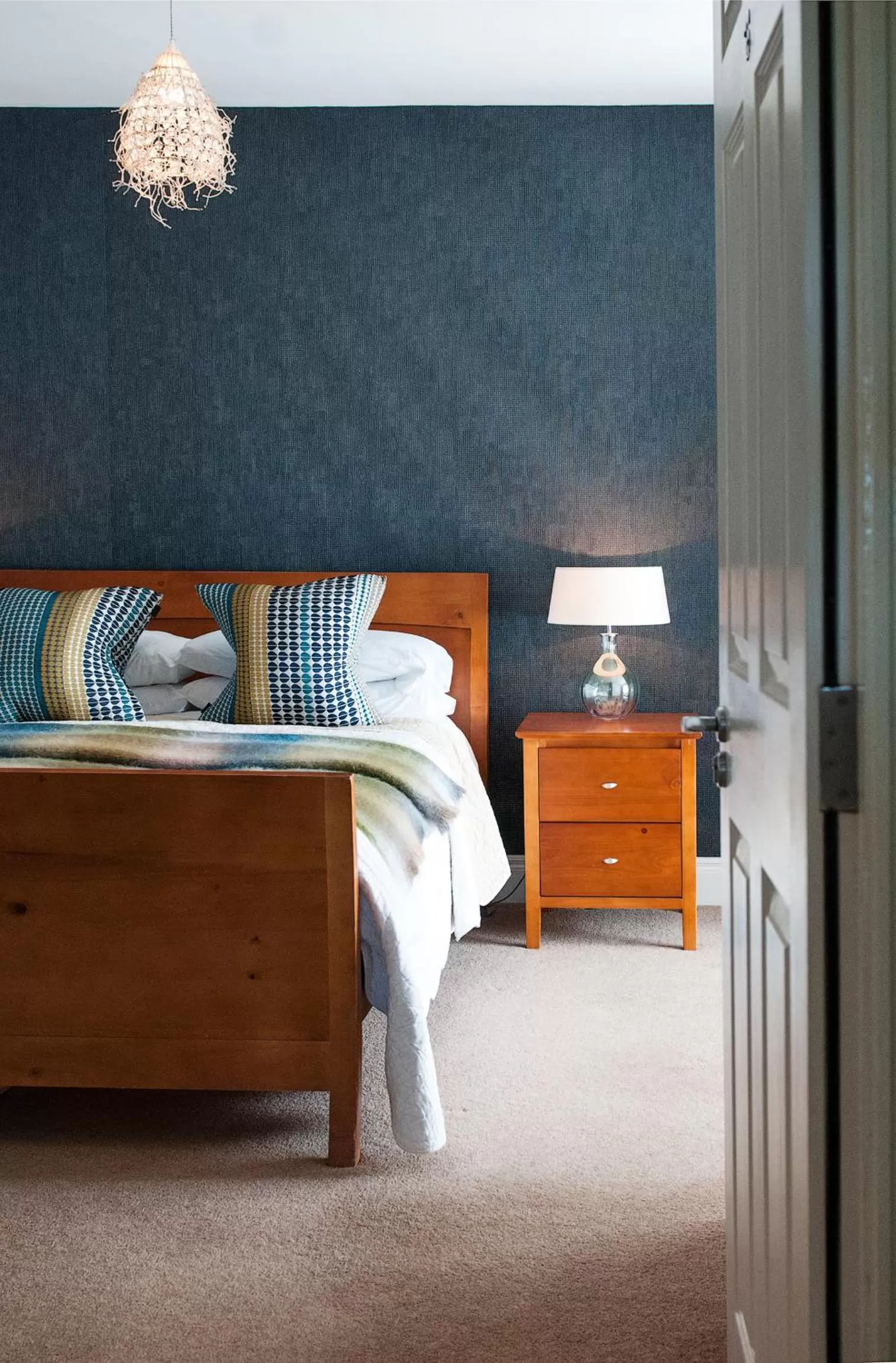 Bed in Hillside Lodge B&B