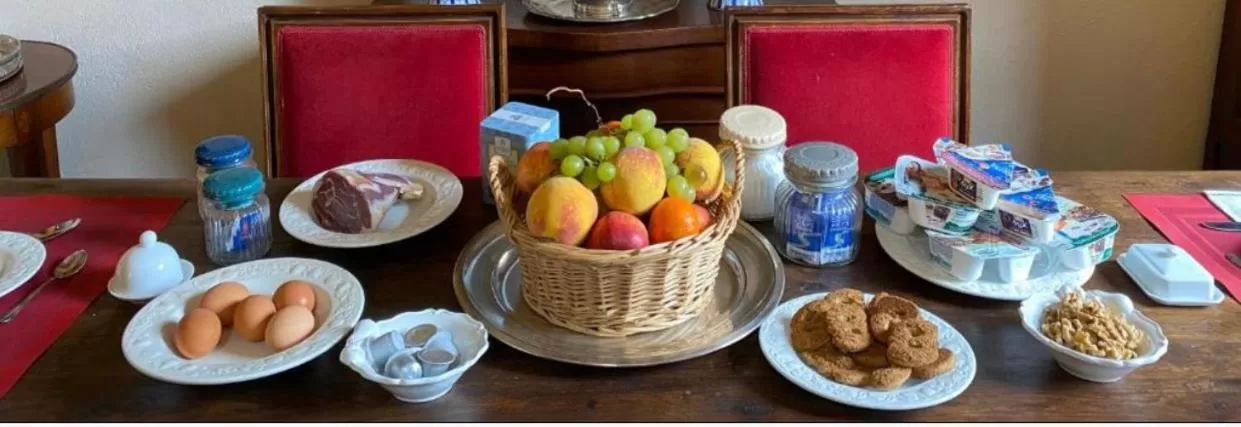 Food and drinks, Food in Bed and Breakfast St. Martin