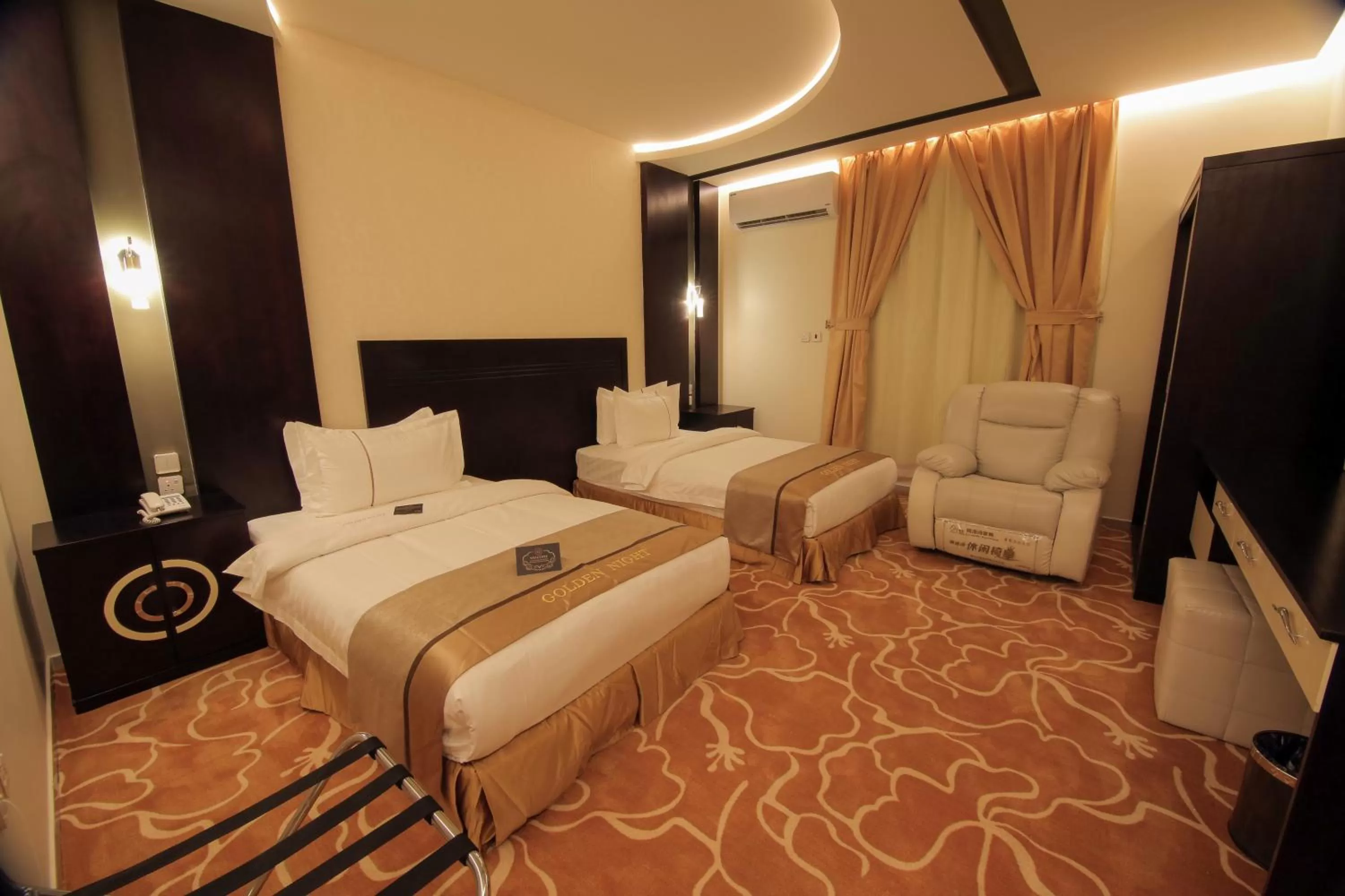Bedroom, Bed in فندق جولدن نايت Golden Night Hotel