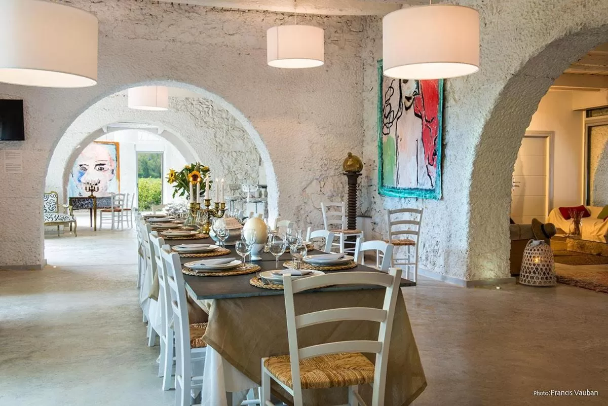 Banquet/Function facilities, Restaurant/Places to Eat in Domaine Regis Freres