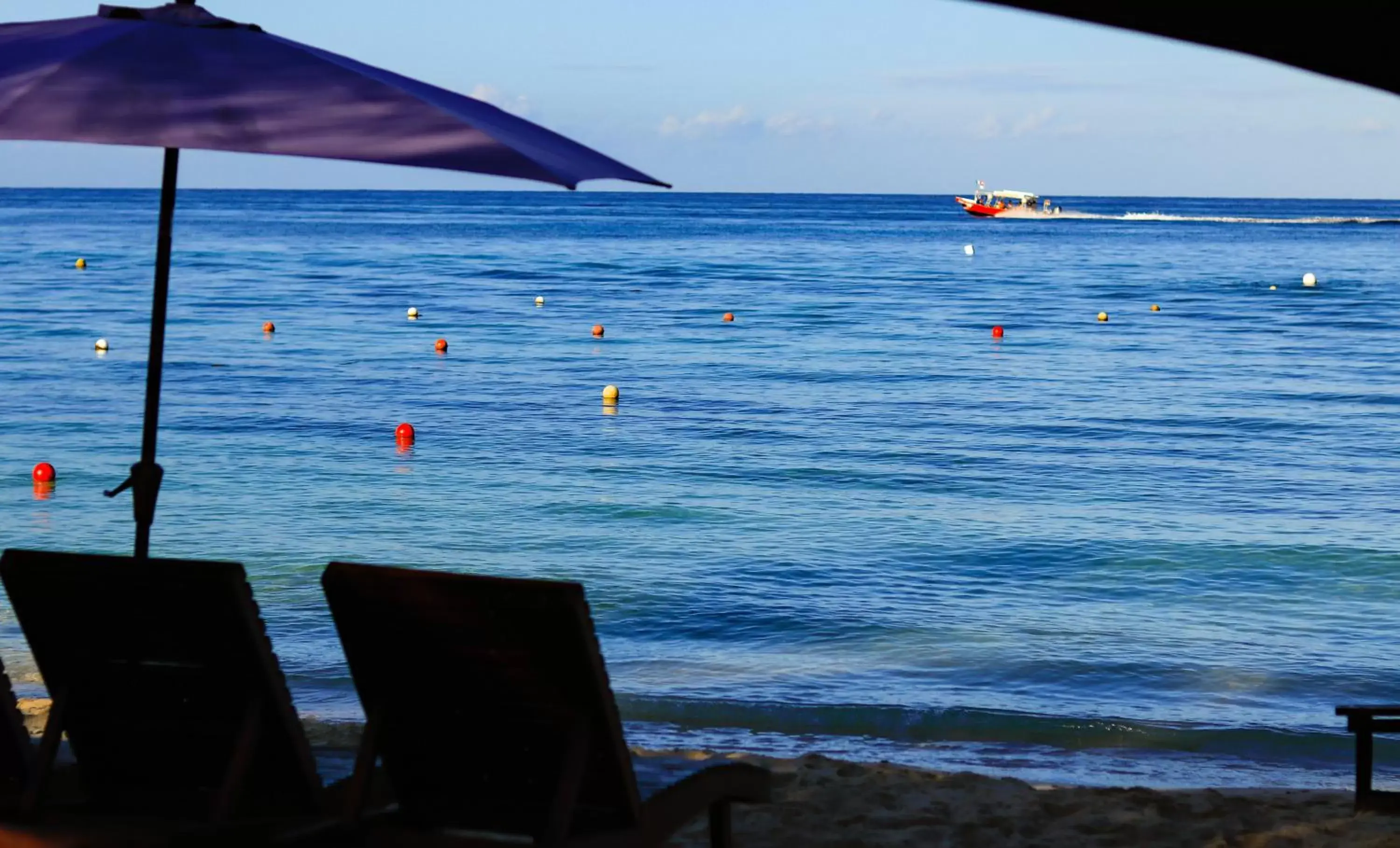 Beach in Maia Suites Cozumel