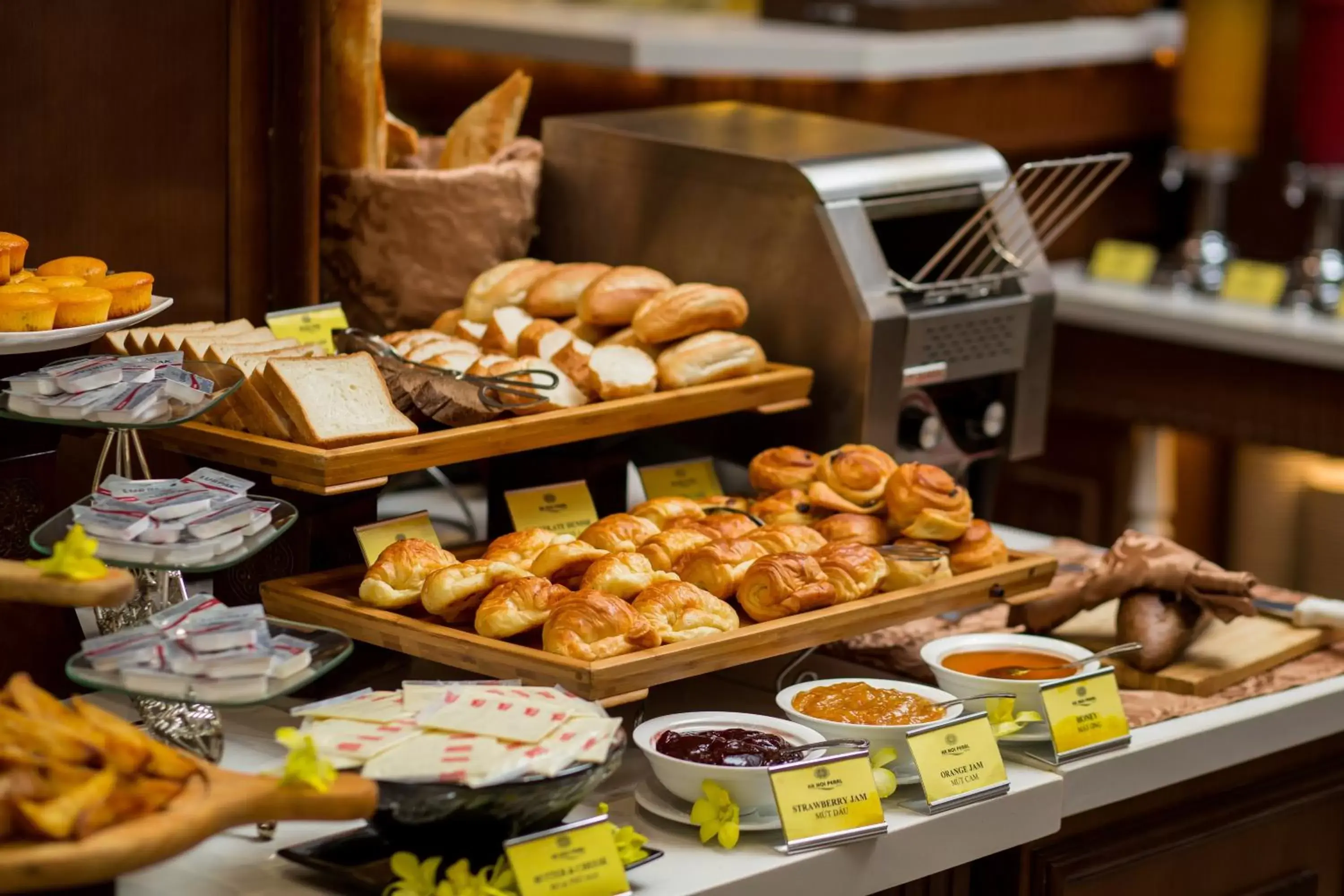 Breakfast, Food in Hanoi Pearl Hotel