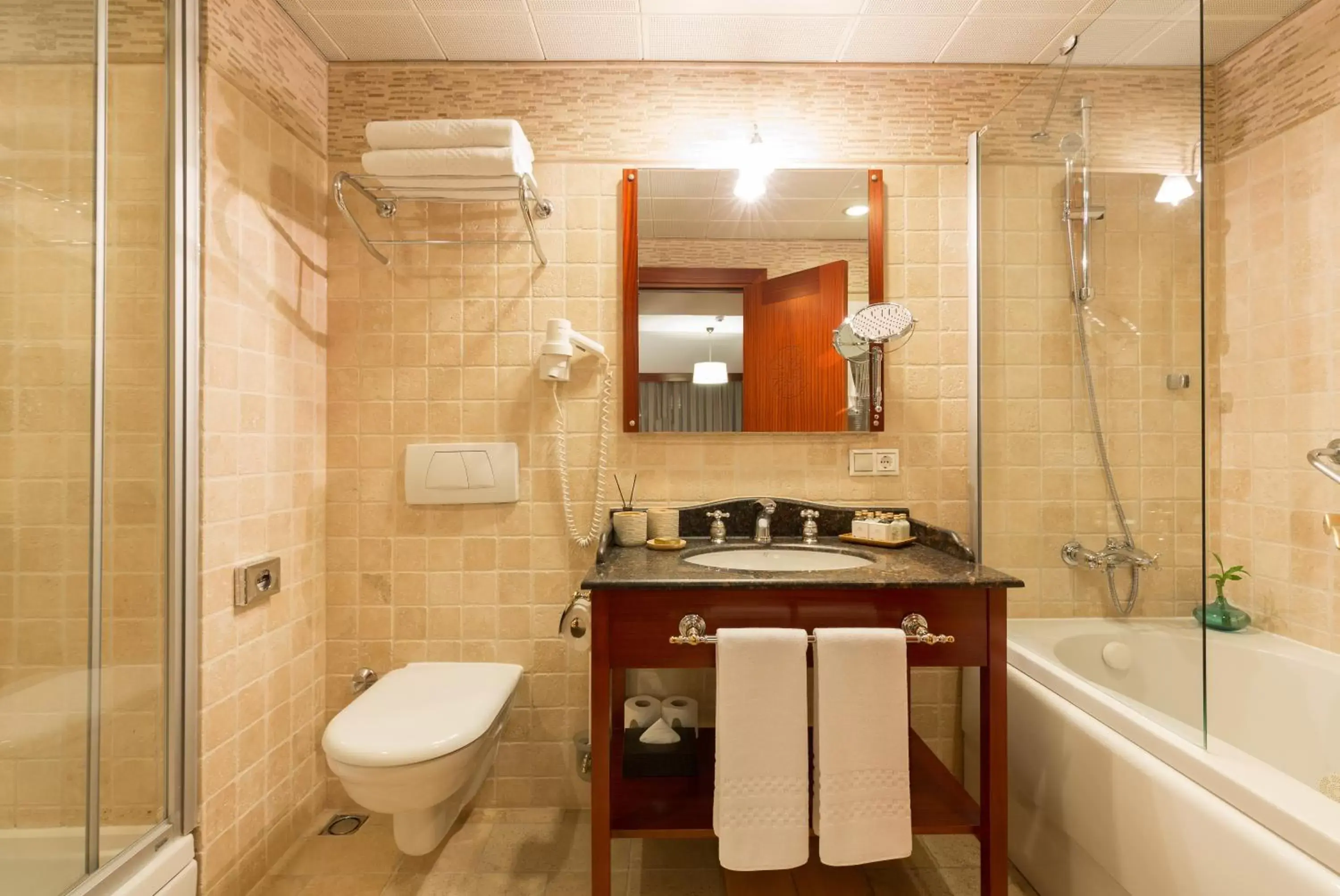 Bathroom in Sirkeci Mansion