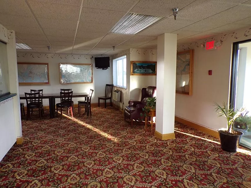 Lobby or reception in Morton Inn