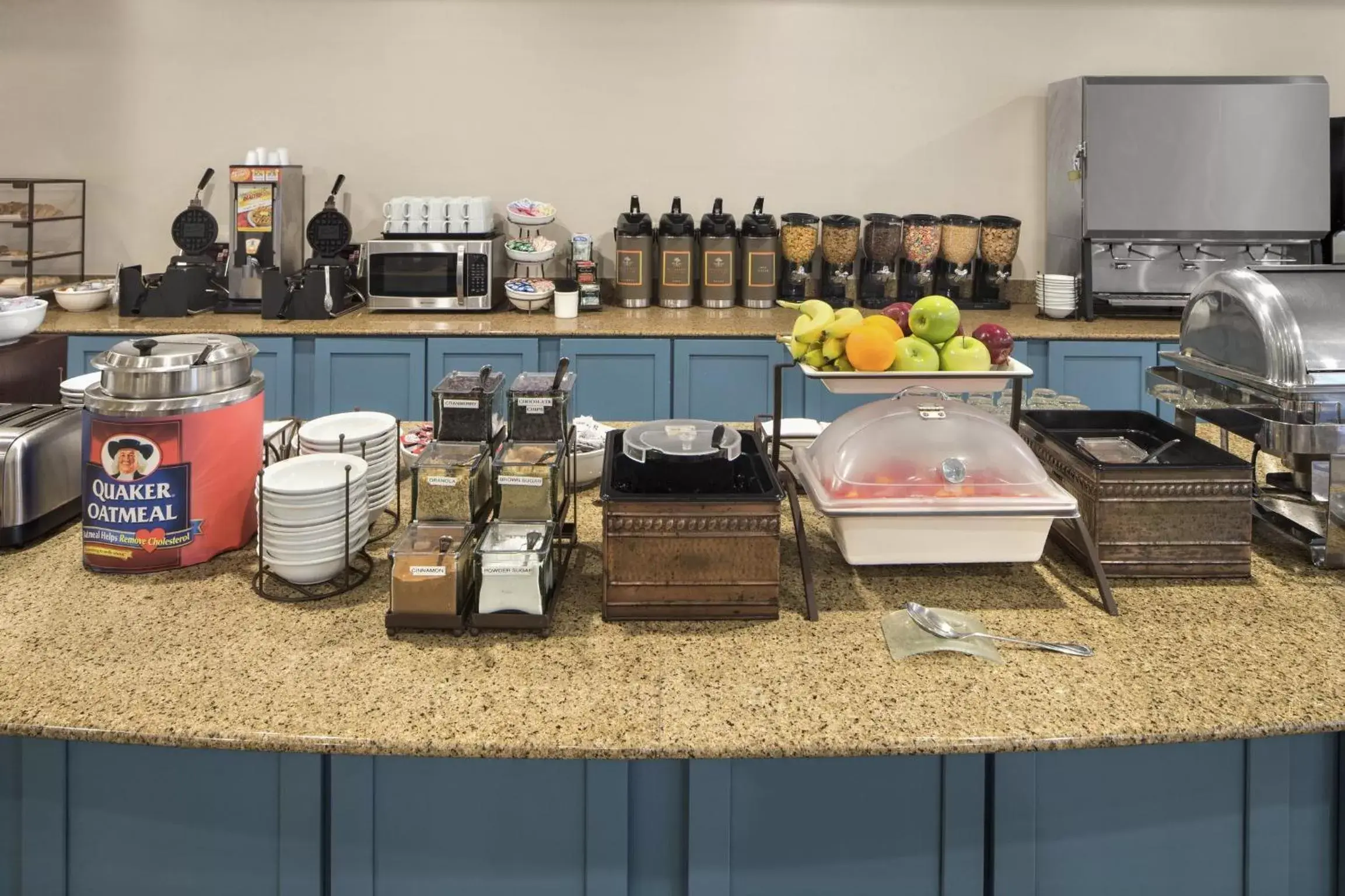 American breakfast, Kitchen/Kitchenette in Country Inn & Suites by Radisson, Baltimore North, MD